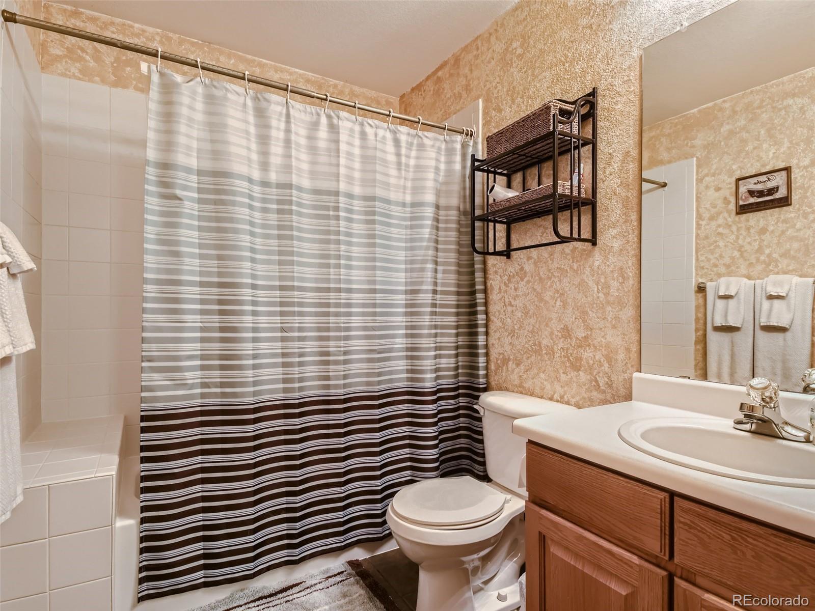 MLS Image #21 for 13565  high circle,thornton, Colorado