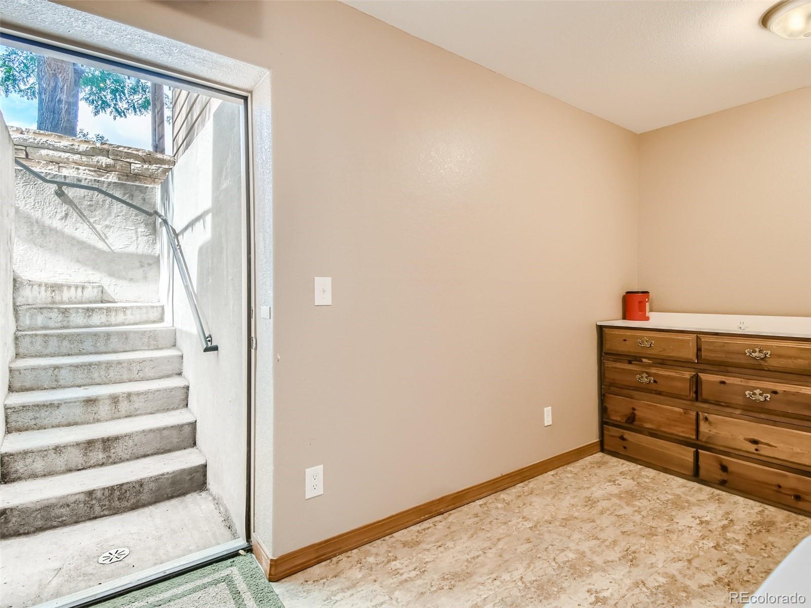 MLS Image #24 for 13565  high circle,thornton, Colorado