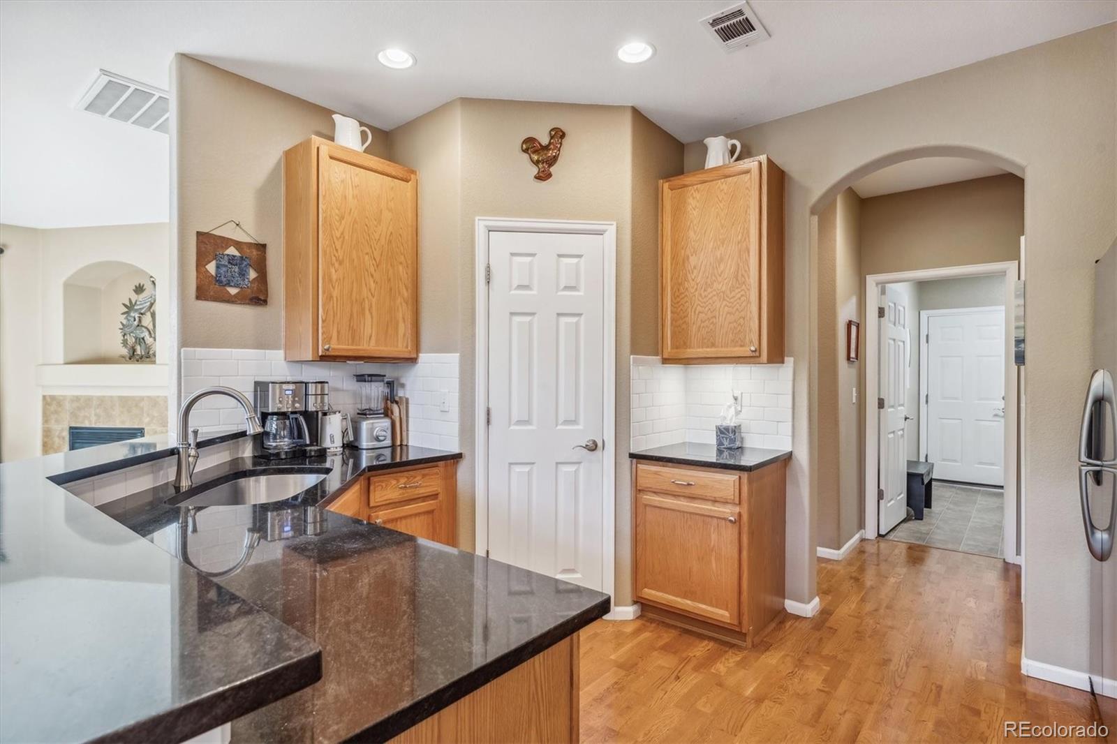 MLS Image #11 for 11390  navajo circle c,westminster, Colorado