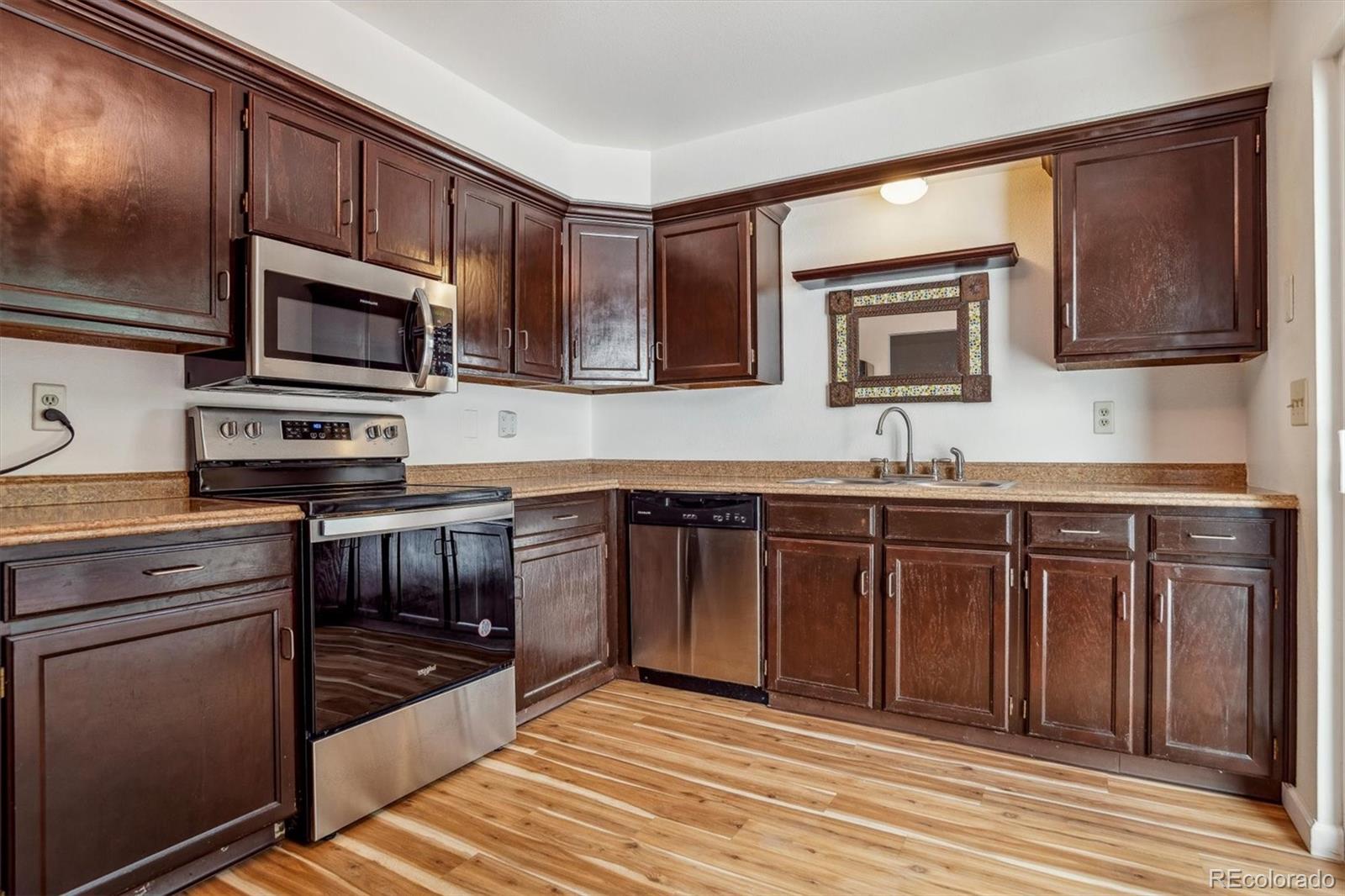MLS Image #7 for 7775 s curtice drive,littleton, Colorado