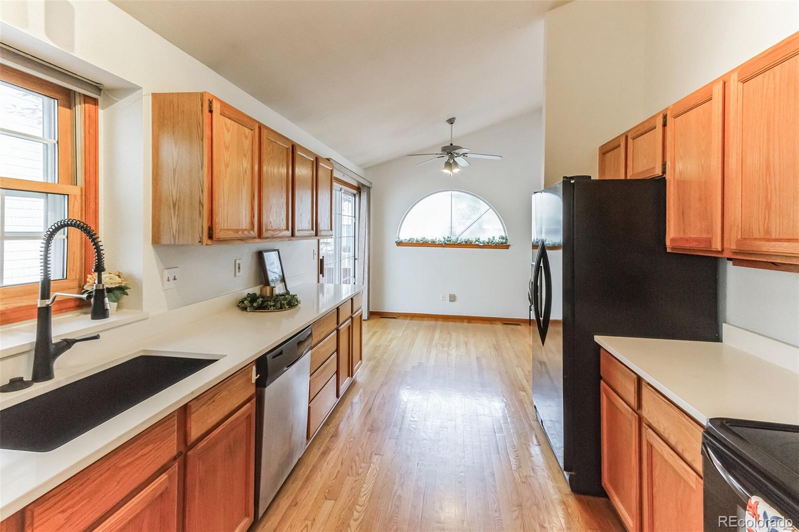 MLS Image #11 for 10017 w 82nd place,arvada, Colorado