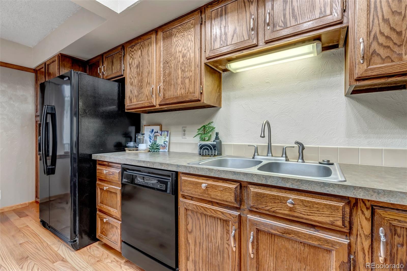 MLS Image #15 for 12556 w 2nd drive,lakewood, Colorado