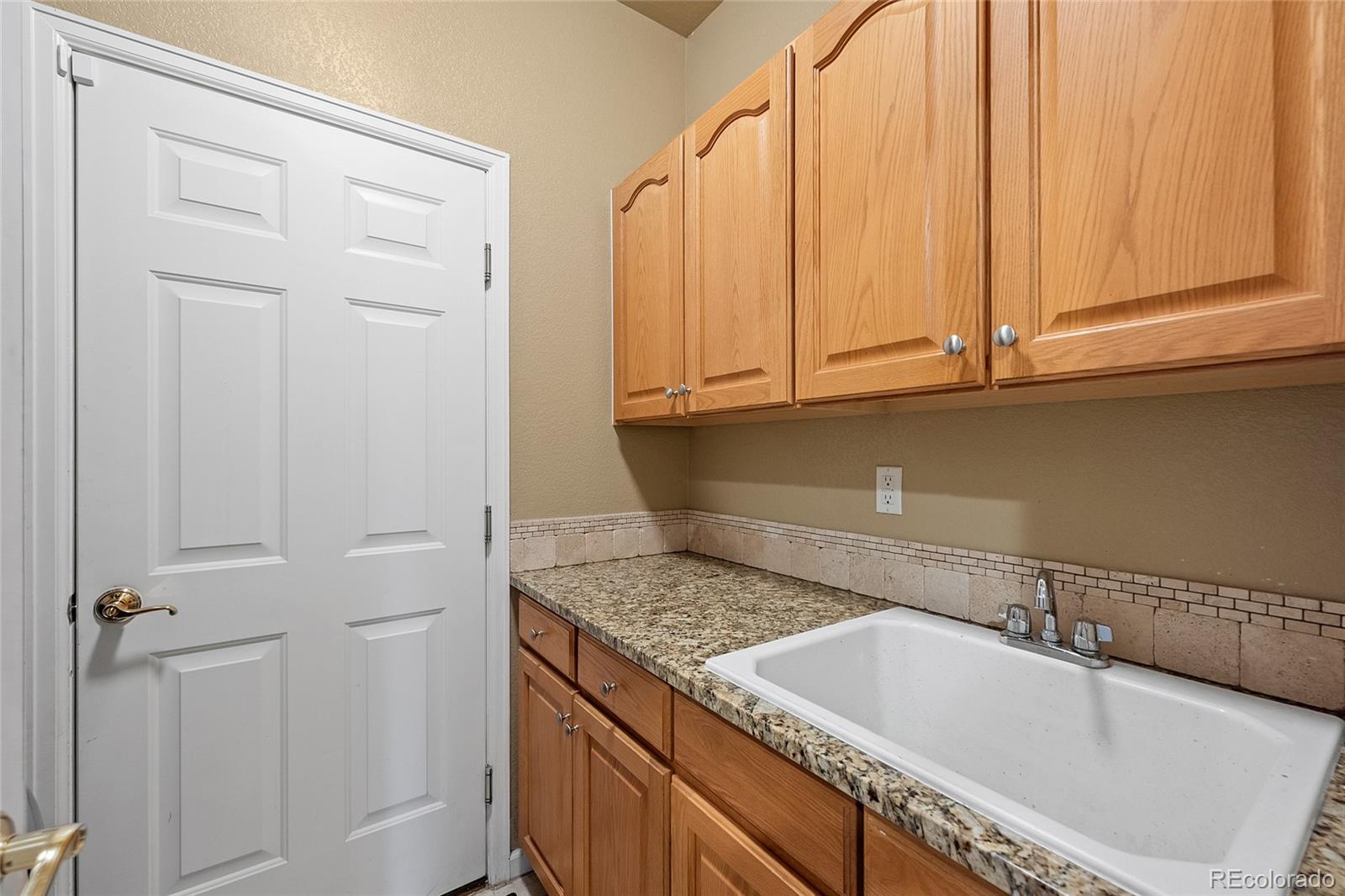 MLS Image #32 for 20757 e caley place,aurora, Colorado