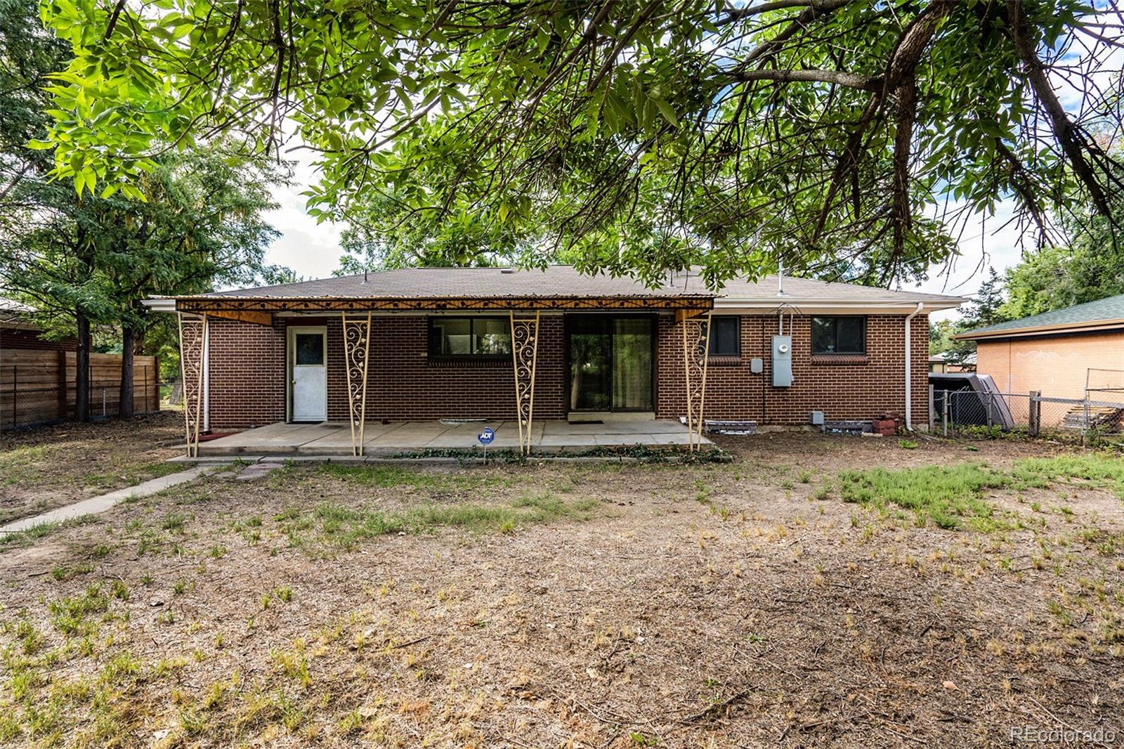 MLS Image #19 for 13859 e 25th avenue,aurora, Colorado