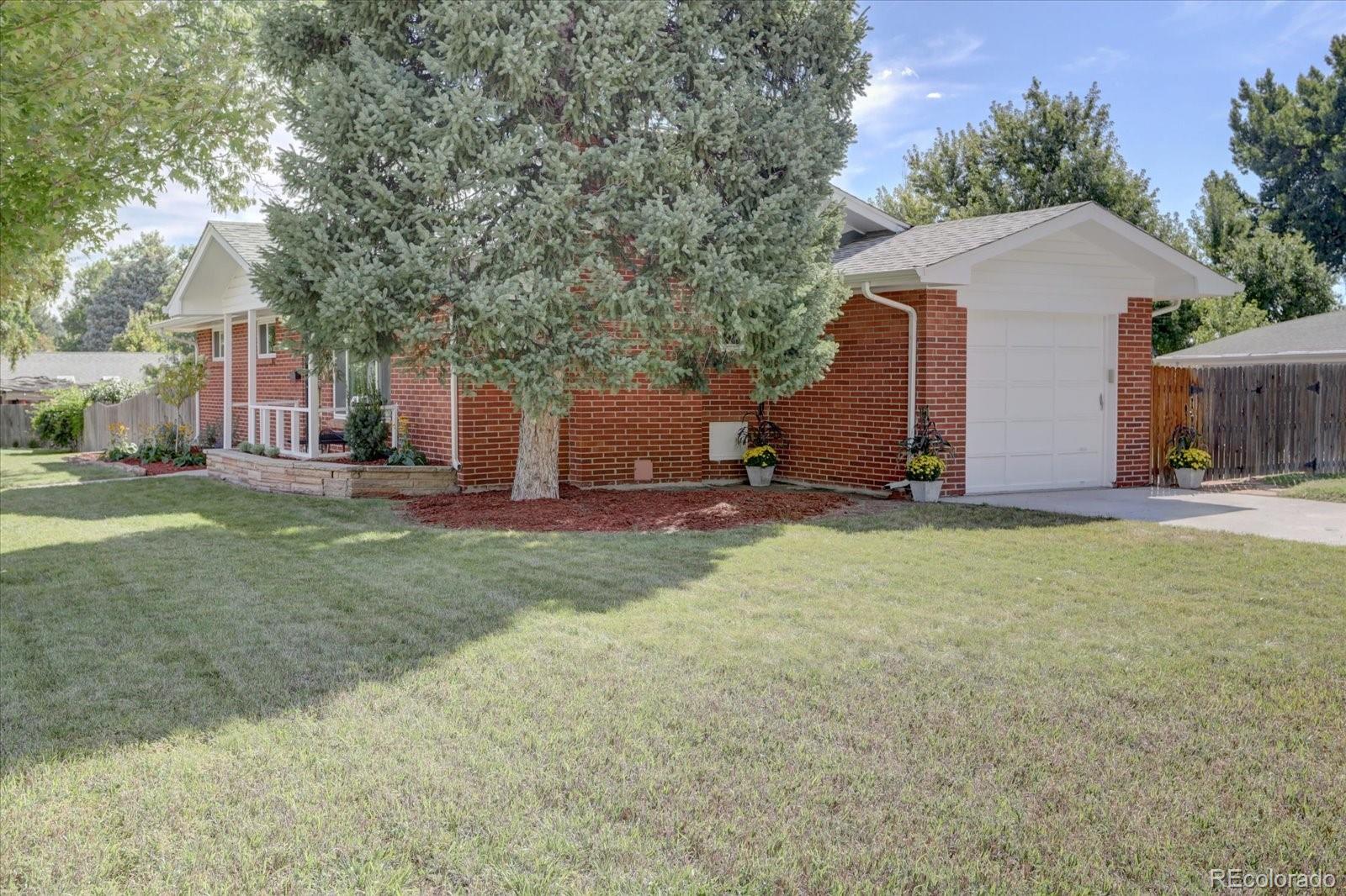 MLS Image #3 for 10580 w 18th avenue,lakewood, Colorado