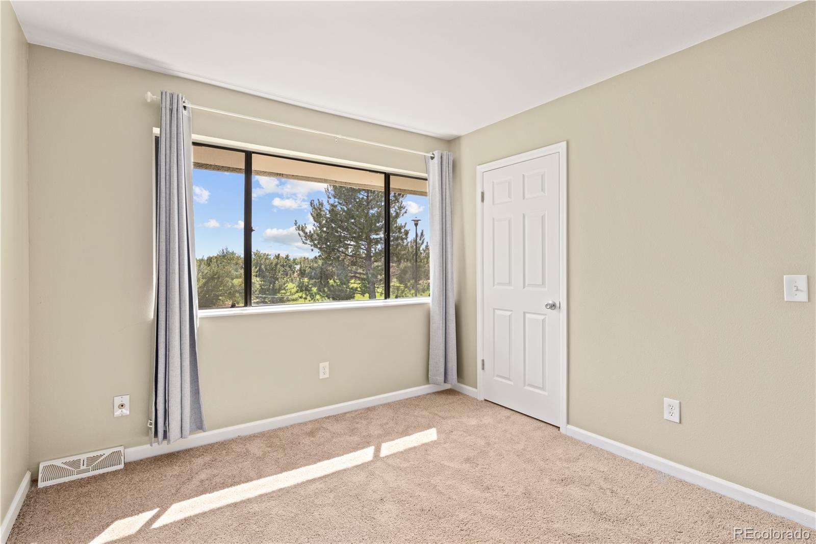 MLS Image #14 for 7942 w 90th avenue,westminster, Colorado