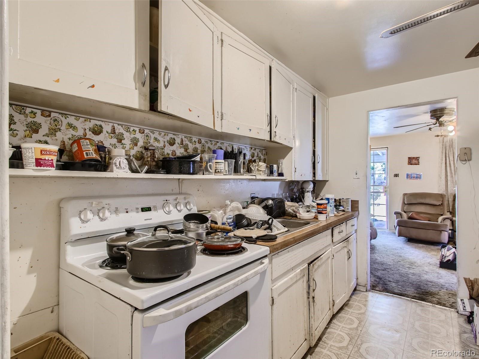 MLS Image #8 for 6970  reno drive,arvada, Colorado