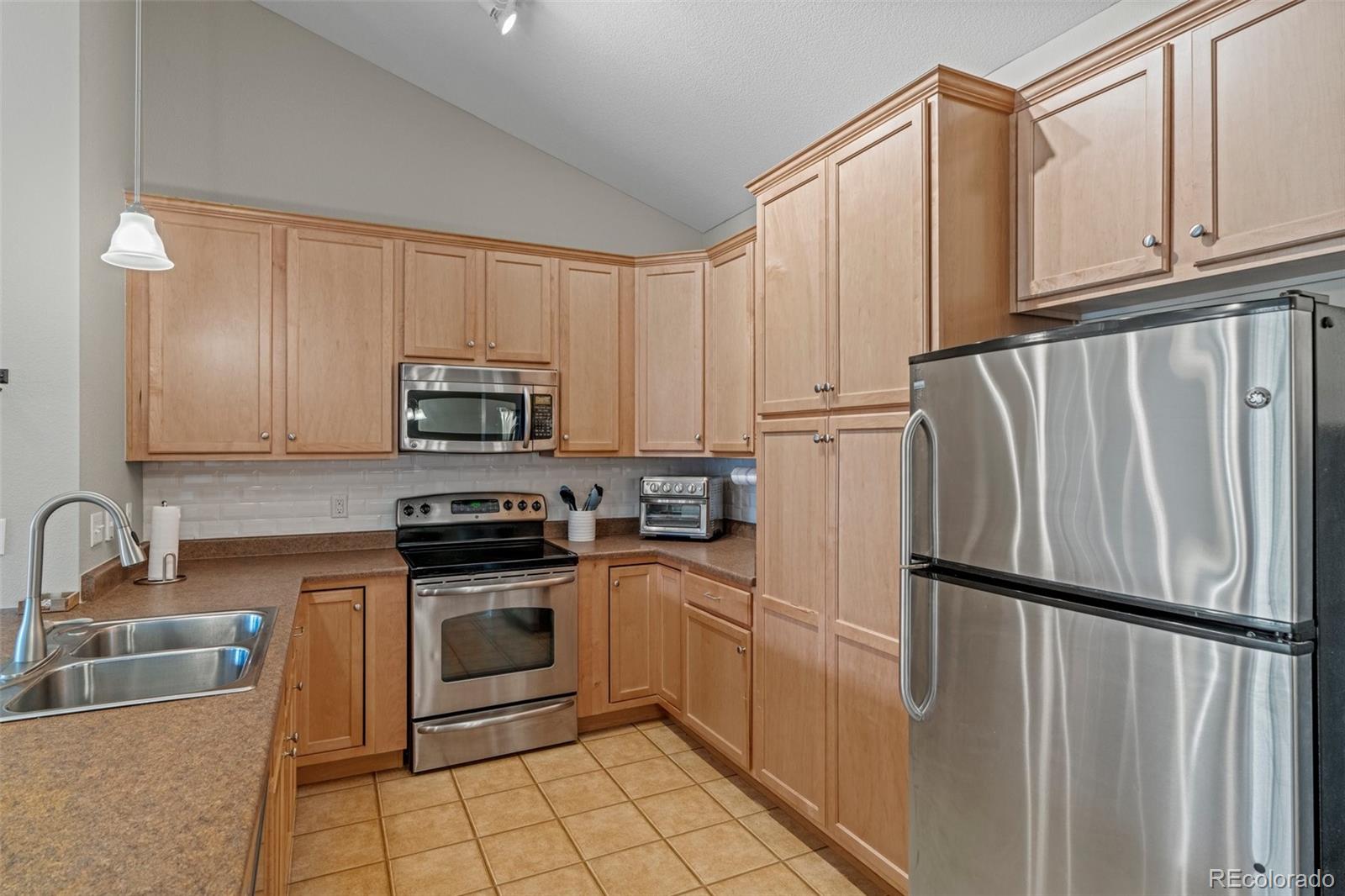 MLS Image #10 for 10061 w victoria place 205,littleton, Colorado