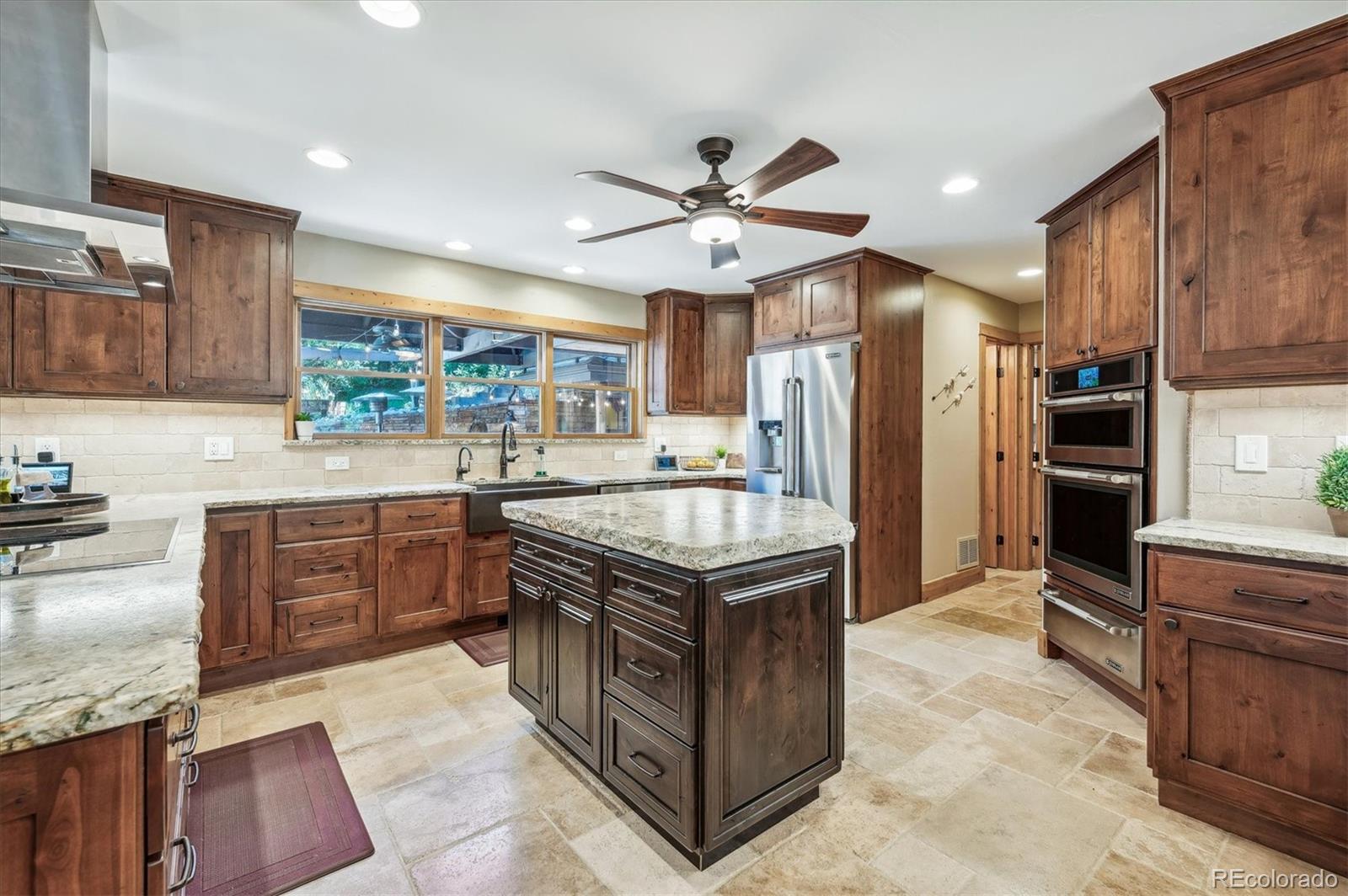 MLS Image #8 for 9232 s buffalo drive,littleton, Colorado