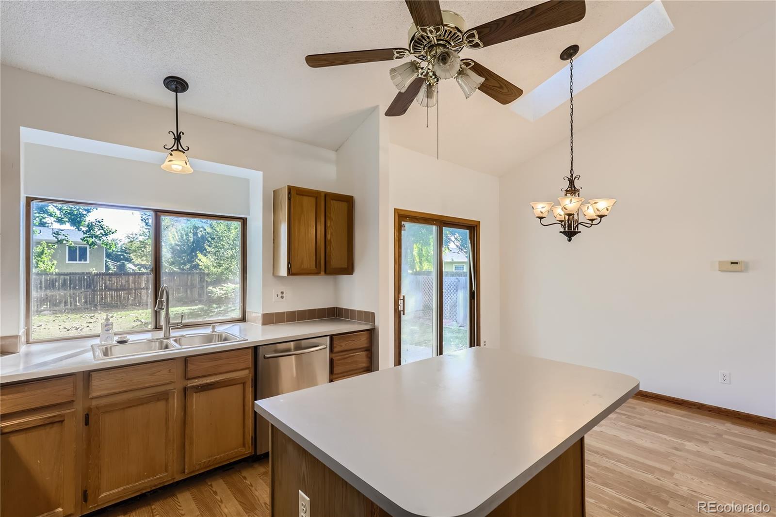 MLS Image #6 for 6684  devinney court,arvada, Colorado