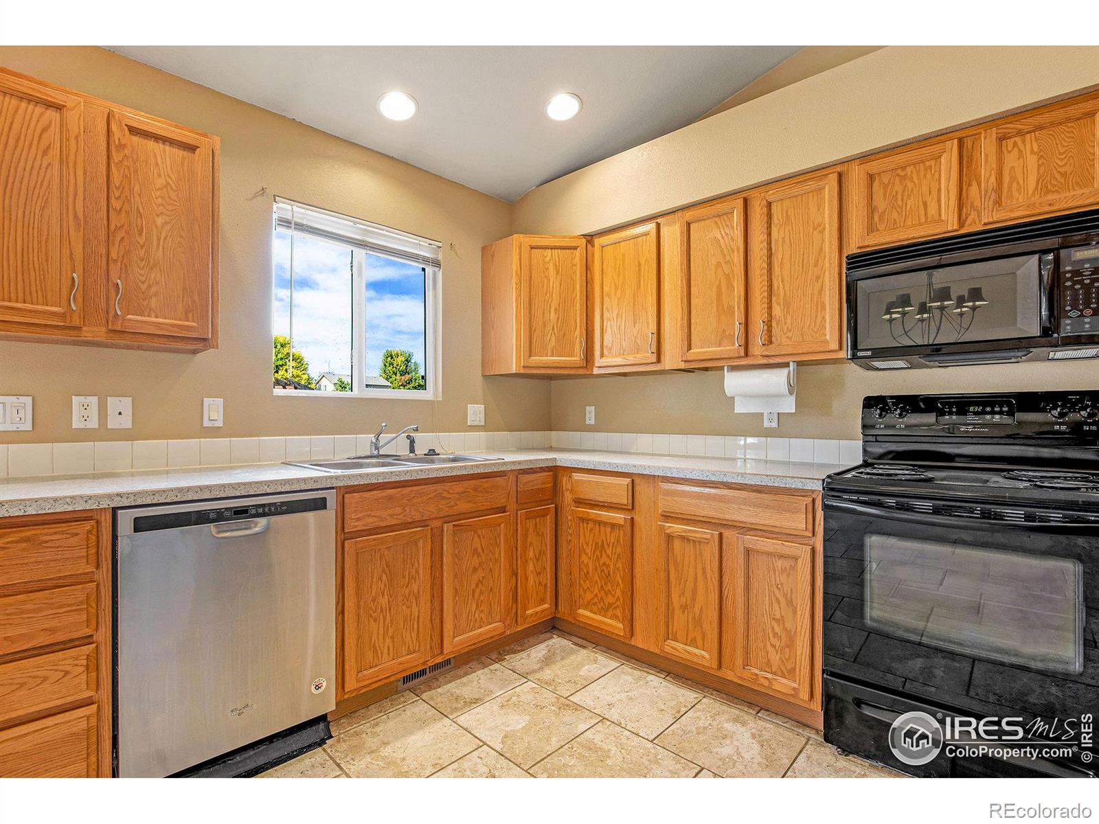 MLS Image #7 for 2829  monterey bay ,evans, Colorado