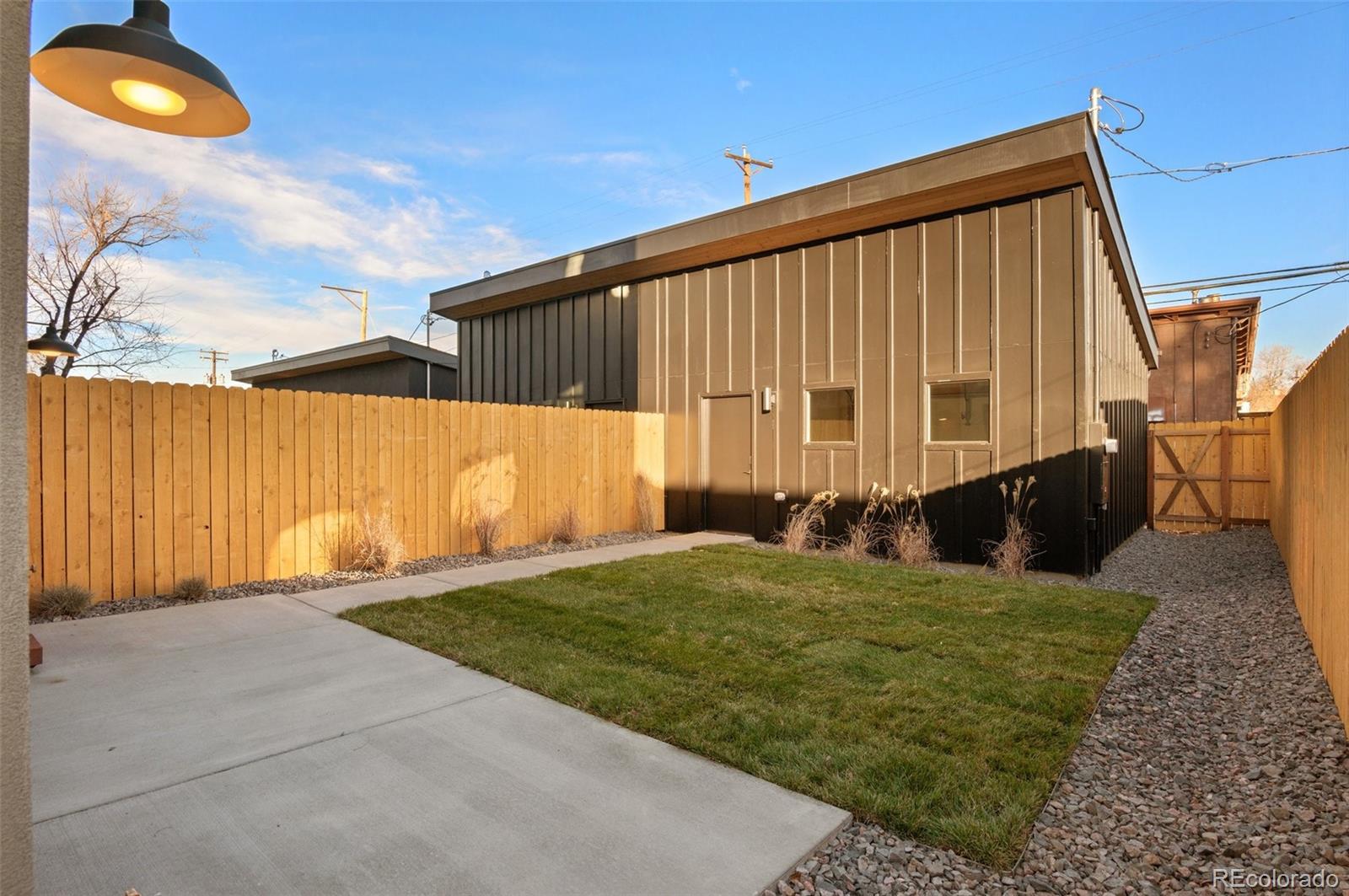 MLS Image #46 for 2316 s acoma street,denver, Colorado