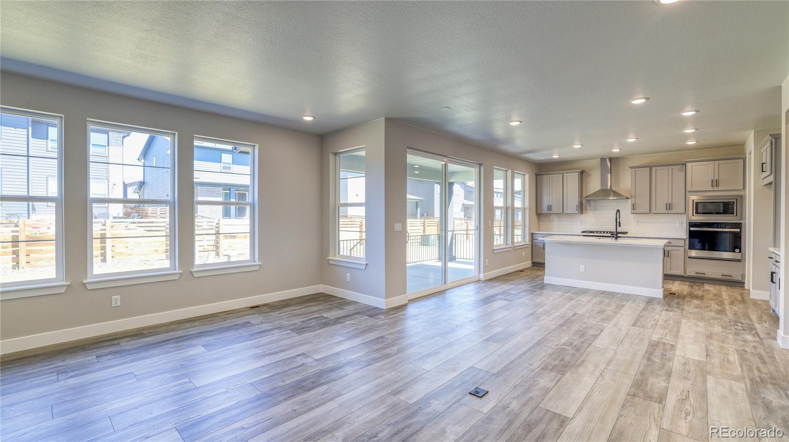 MLS Image #6 for 3978 n buchanan way,aurora, Colorado