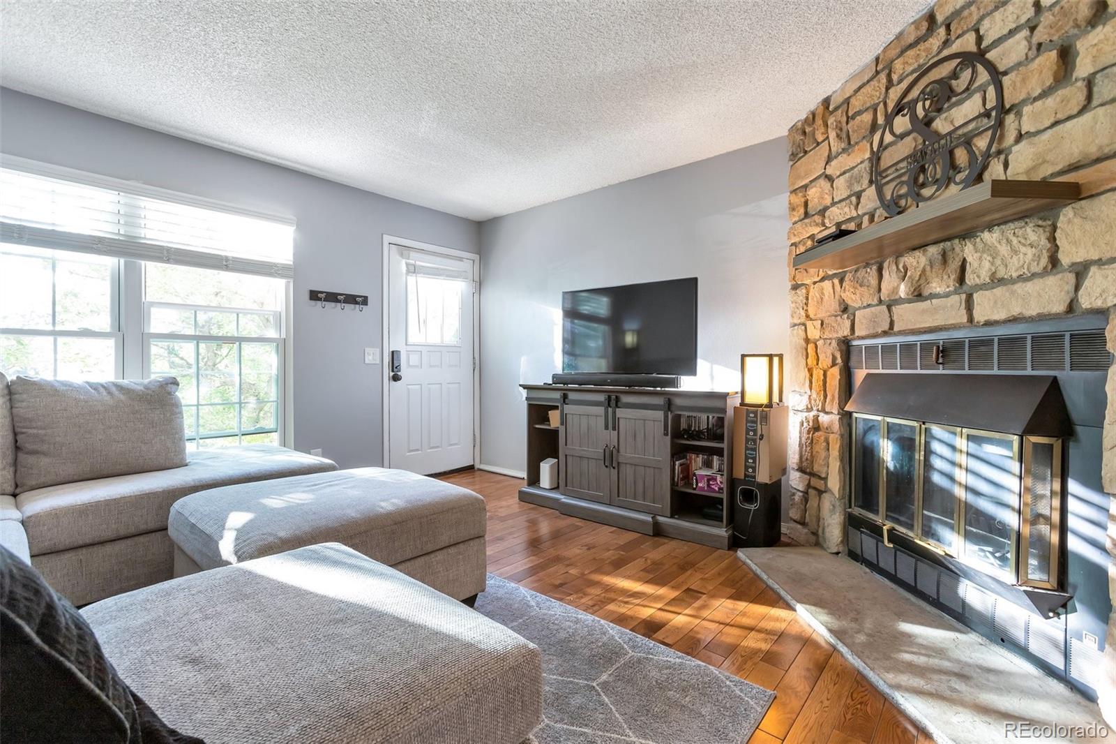 MLS Image #2 for 1811 s quebec way,denver, Colorado