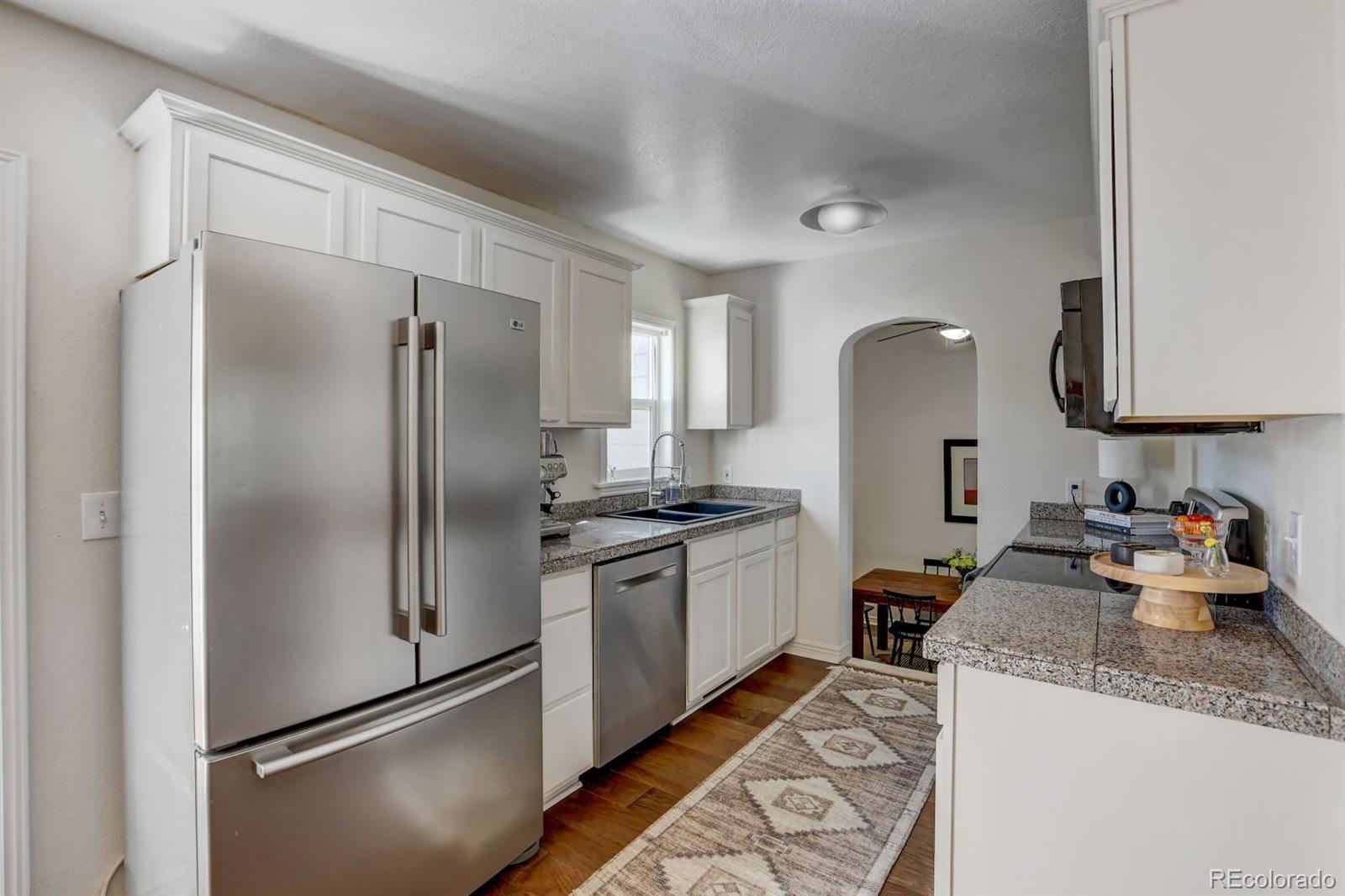 MLS Image #7 for 1420 s birch street,denver, Colorado