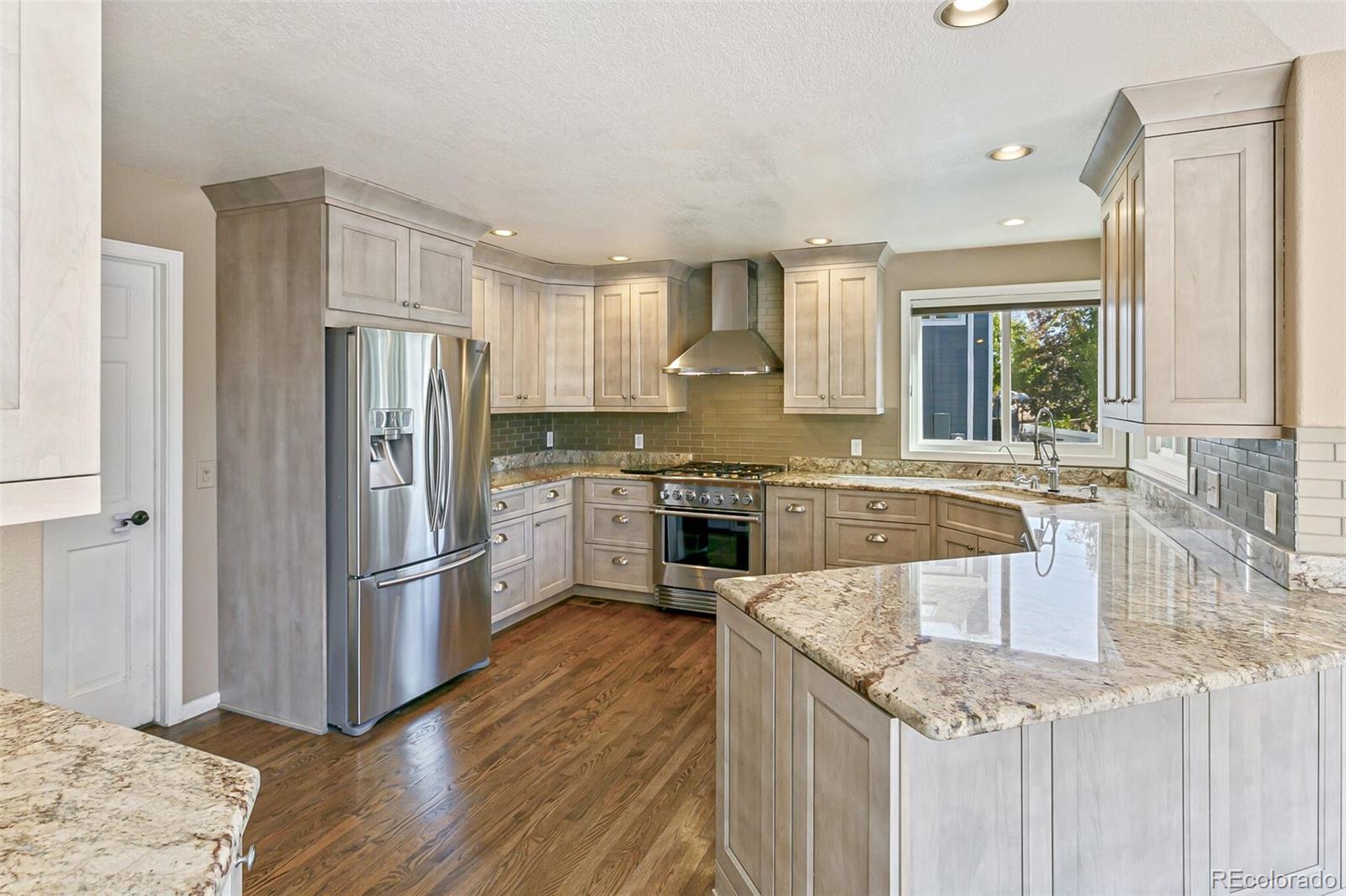 MLS Image #11 for 9968  cottoncreek drive,highlands ranch, Colorado