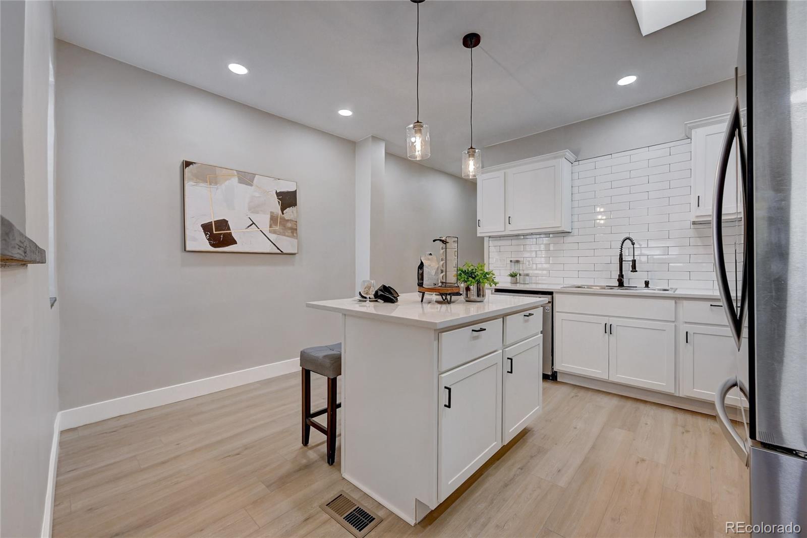 MLS Image #12 for 2437 w dunkeld place ,denver, Colorado