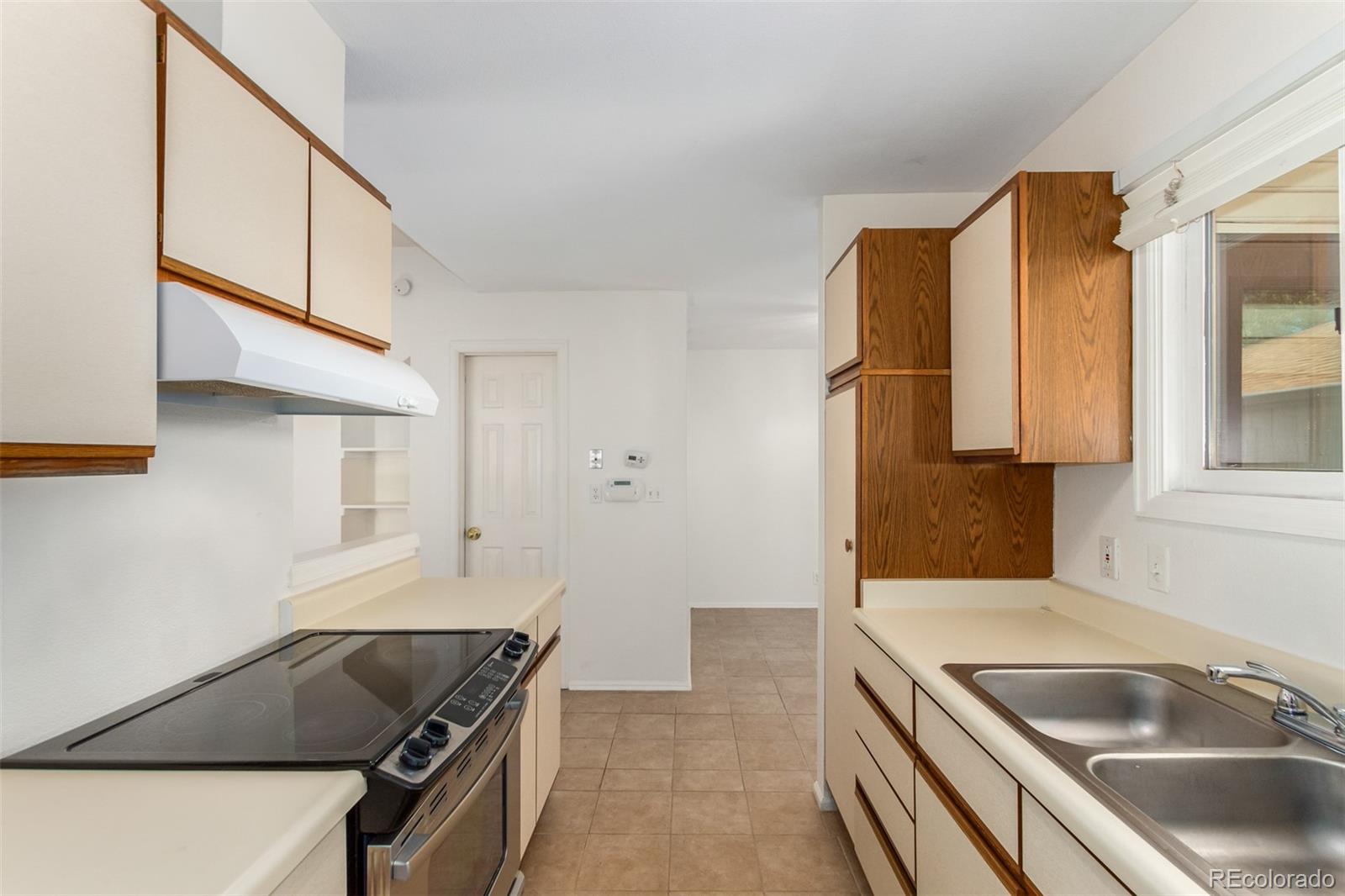 MLS Image #22 for 515  cook street,denver, Colorado