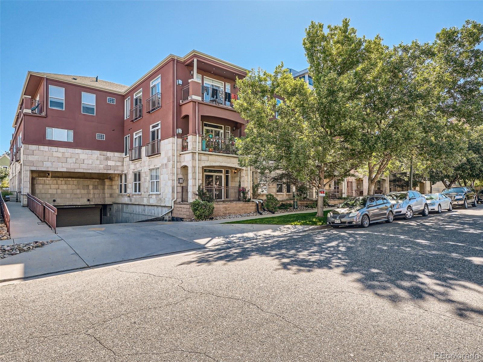 MLS Image #2 for 2100 n humboldt street 101,denver, Colorado