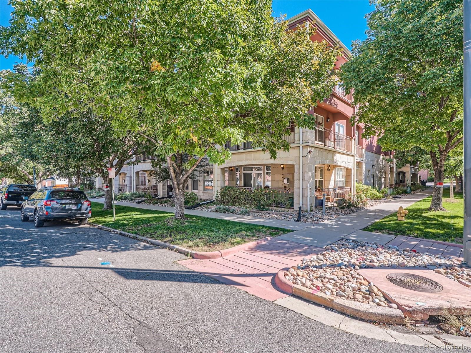 MLS Image #26 for 2100 n humboldt street 101,denver, Colorado