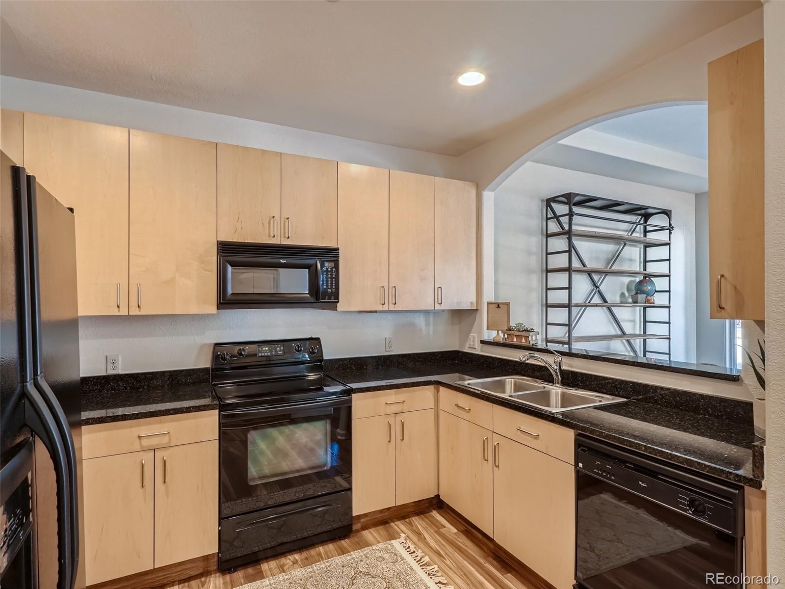 MLS Image #5 for 2100 n humboldt street 101,denver, Colorado