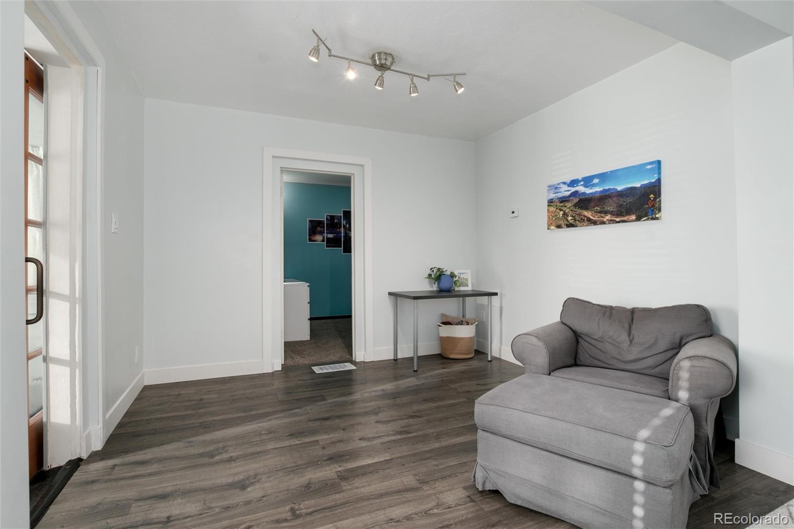 MLS Image #10 for 114  knox court,denver, Colorado