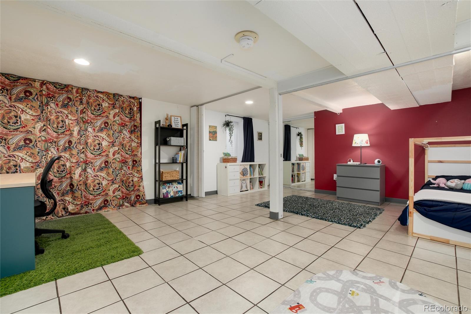 MLS Image #26 for 114  knox court,denver, Colorado