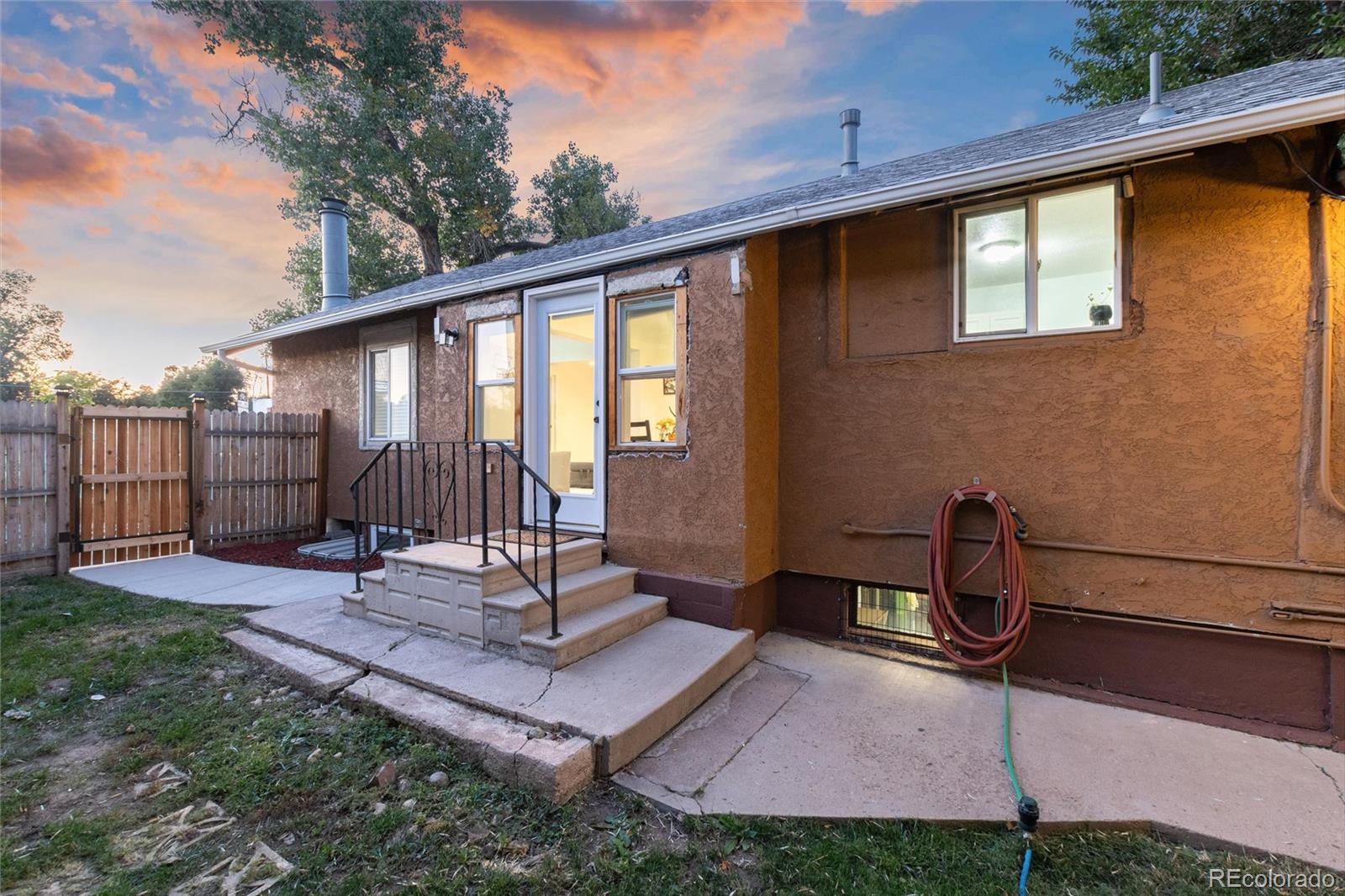 MLS Image #29 for 114  knox court,denver, Colorado