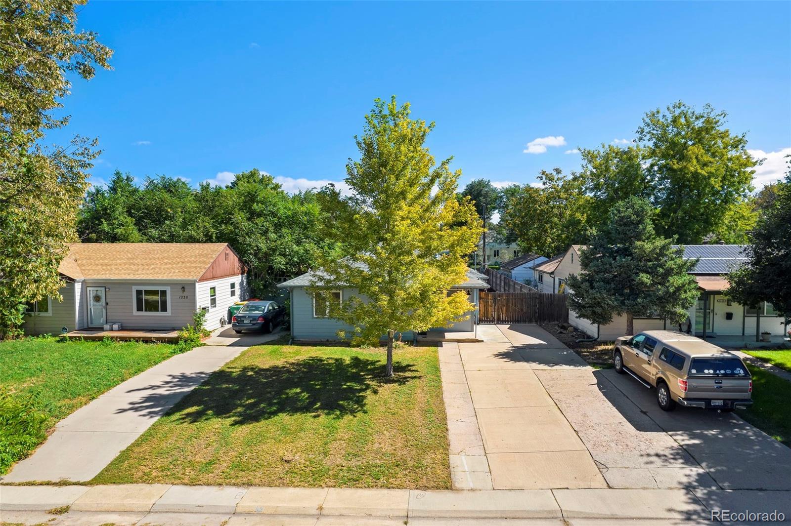 MLS Image #2 for 1220  emporia street,aurora, Colorado