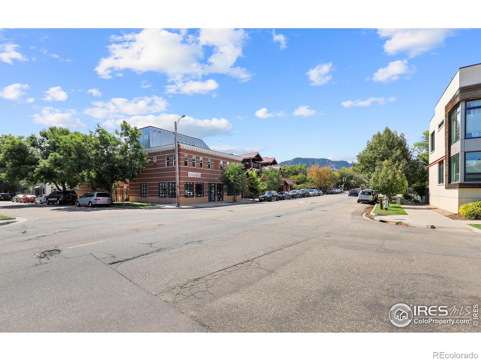 MLS Image #23 for 2201  pearl street,boulder, Colorado