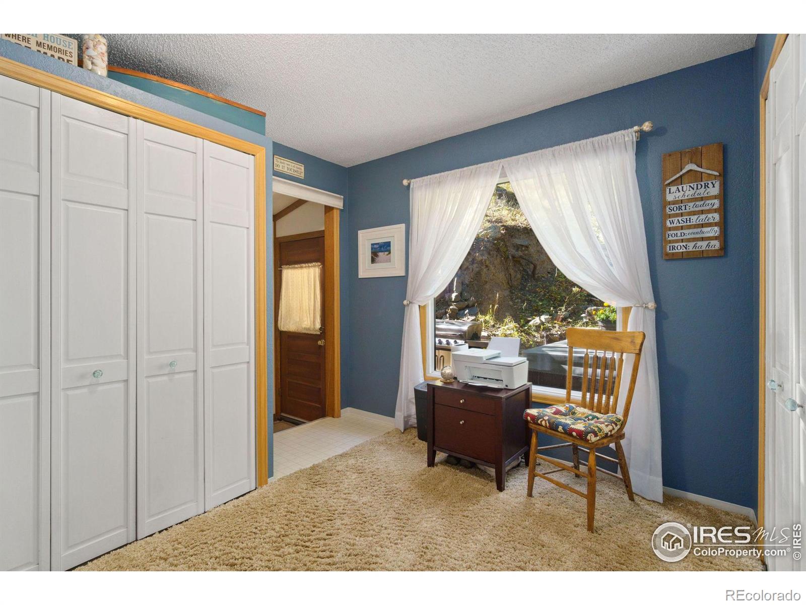 MLS Image #12 for 427  waltonia road,drake, Colorado