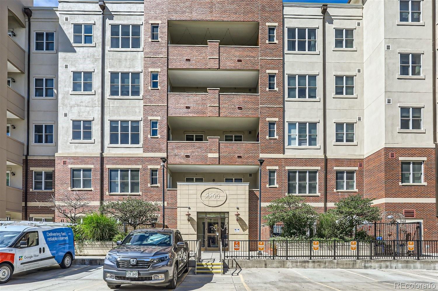 MLS Image #26 for 2200 s university boulevard 510,denver, Colorado