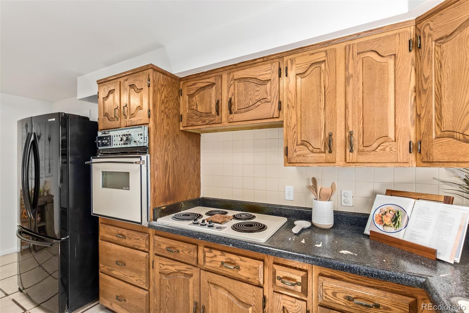 MLS Image #12 for 2745 s hooker street,denver, Colorado