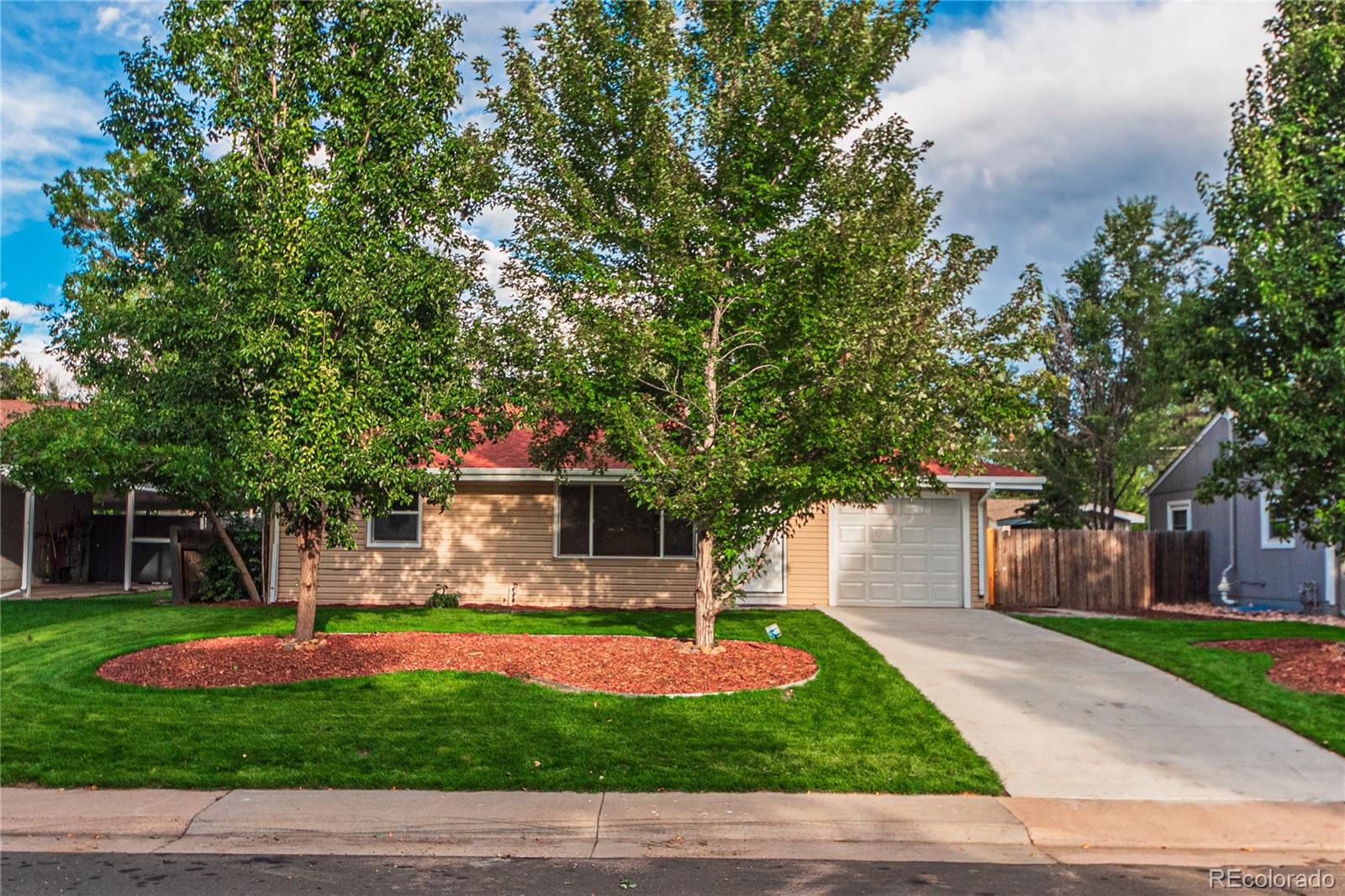 MLS Image #2 for 1270 s forest street,denver, Colorado