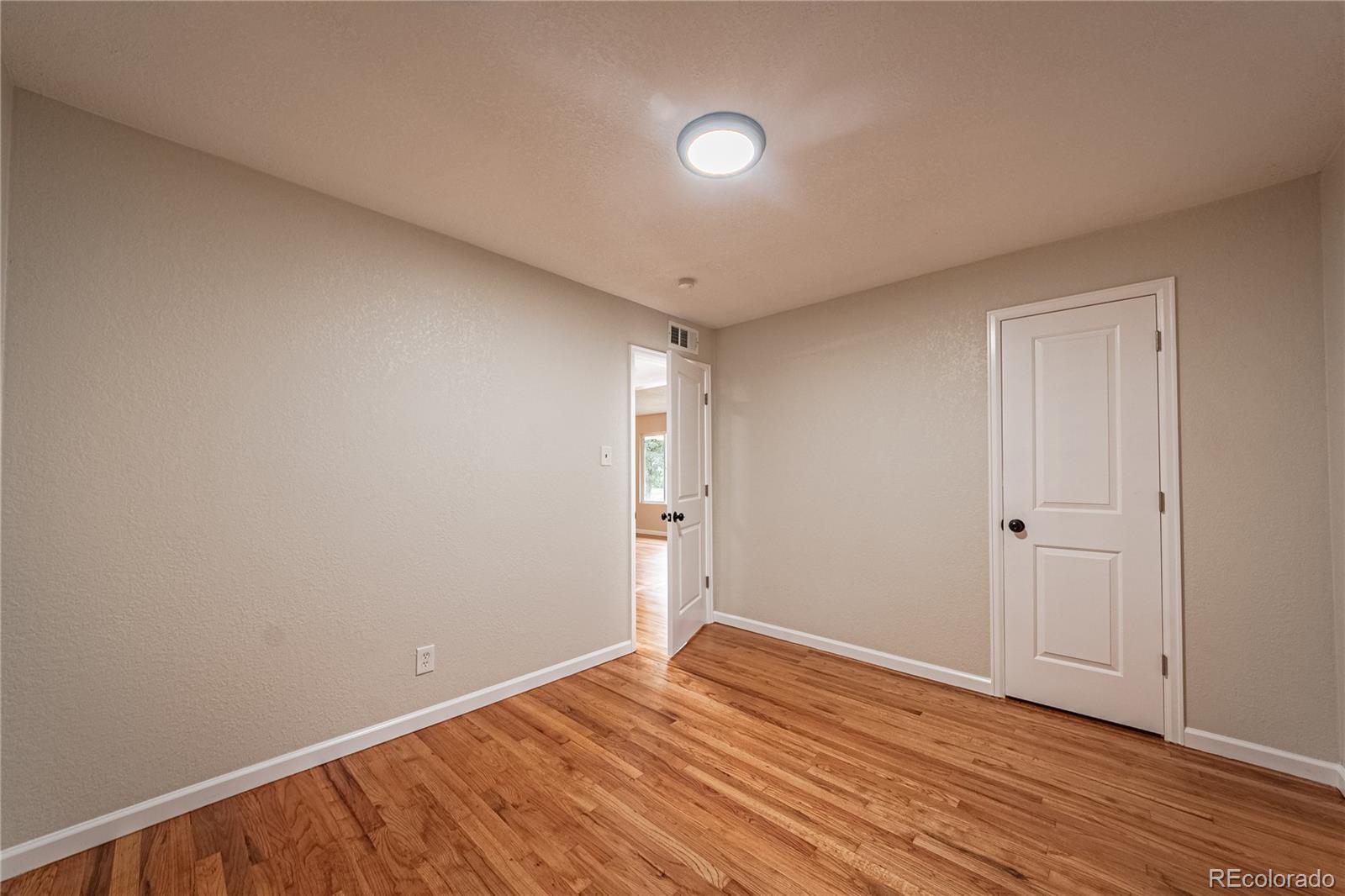 MLS Image #27 for 1270 s forest street,denver, Colorado