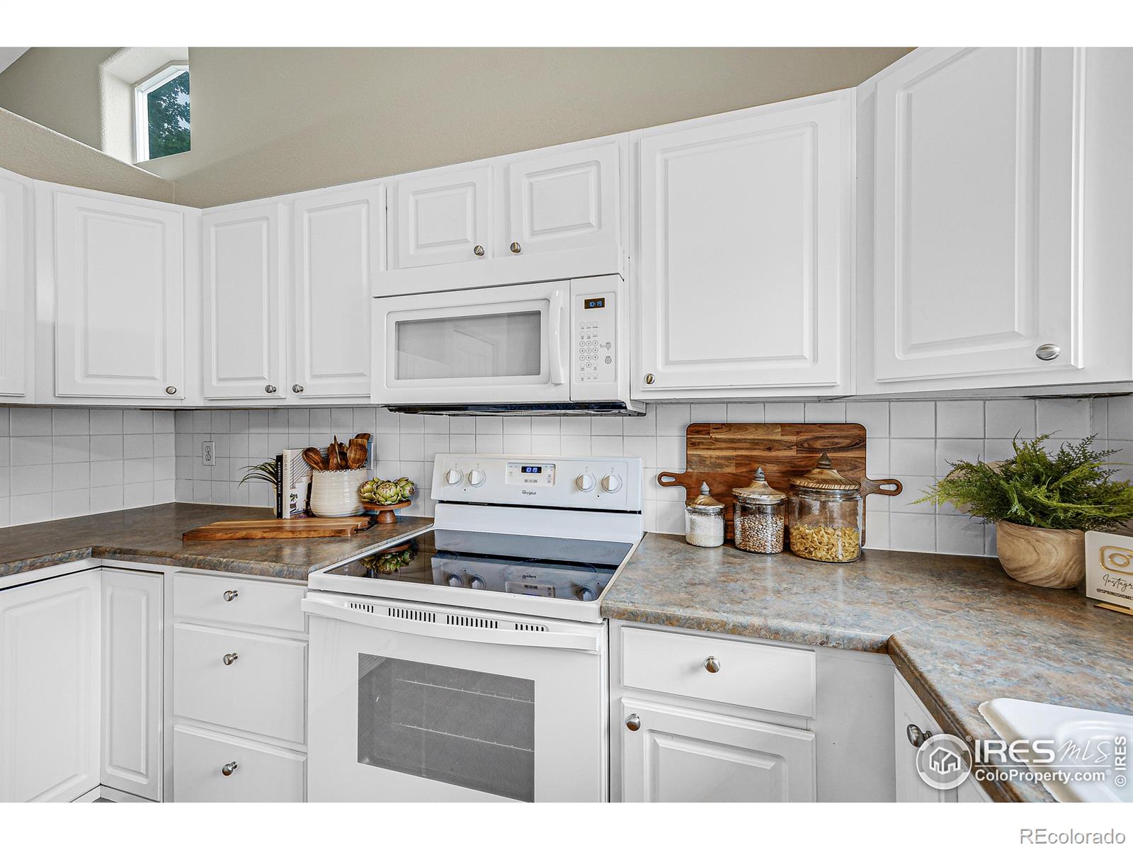 MLS Image #6 for 4556  tetman lane,colorado springs, Colorado