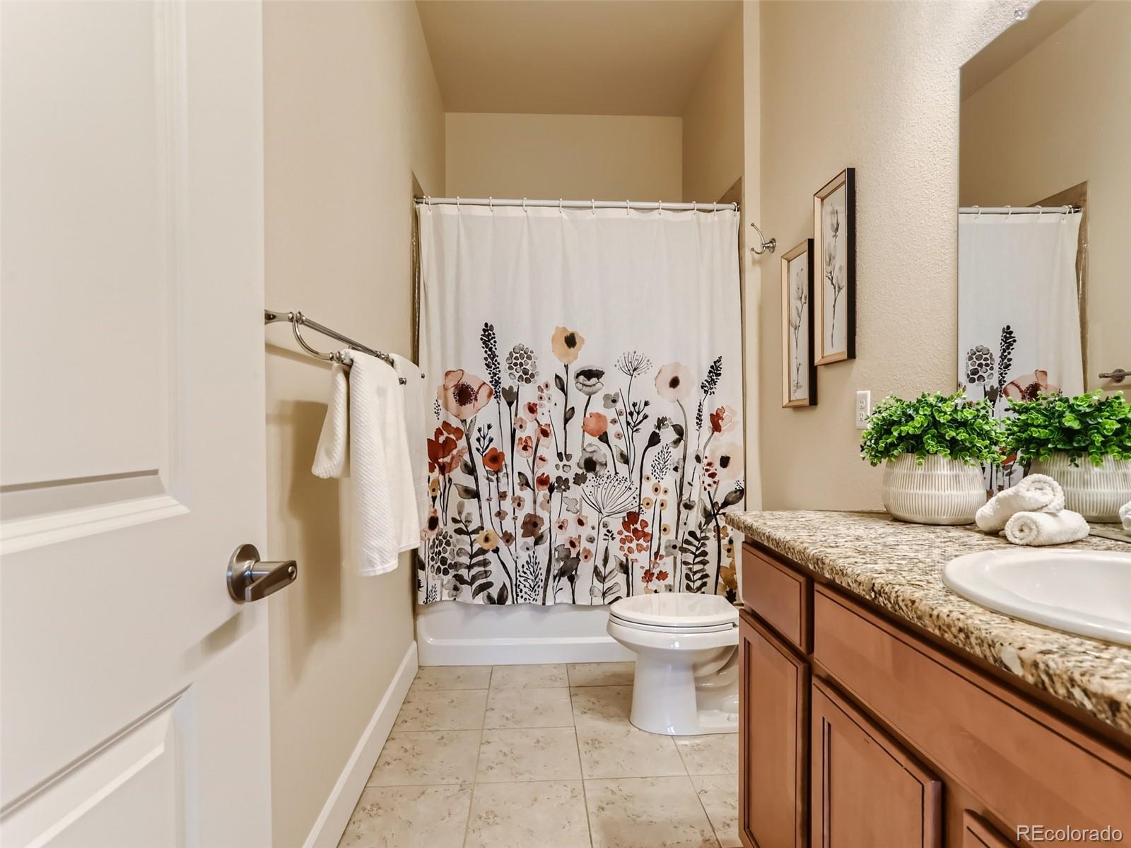 MLS Image #10 for 303  inverness way,englewood, Colorado