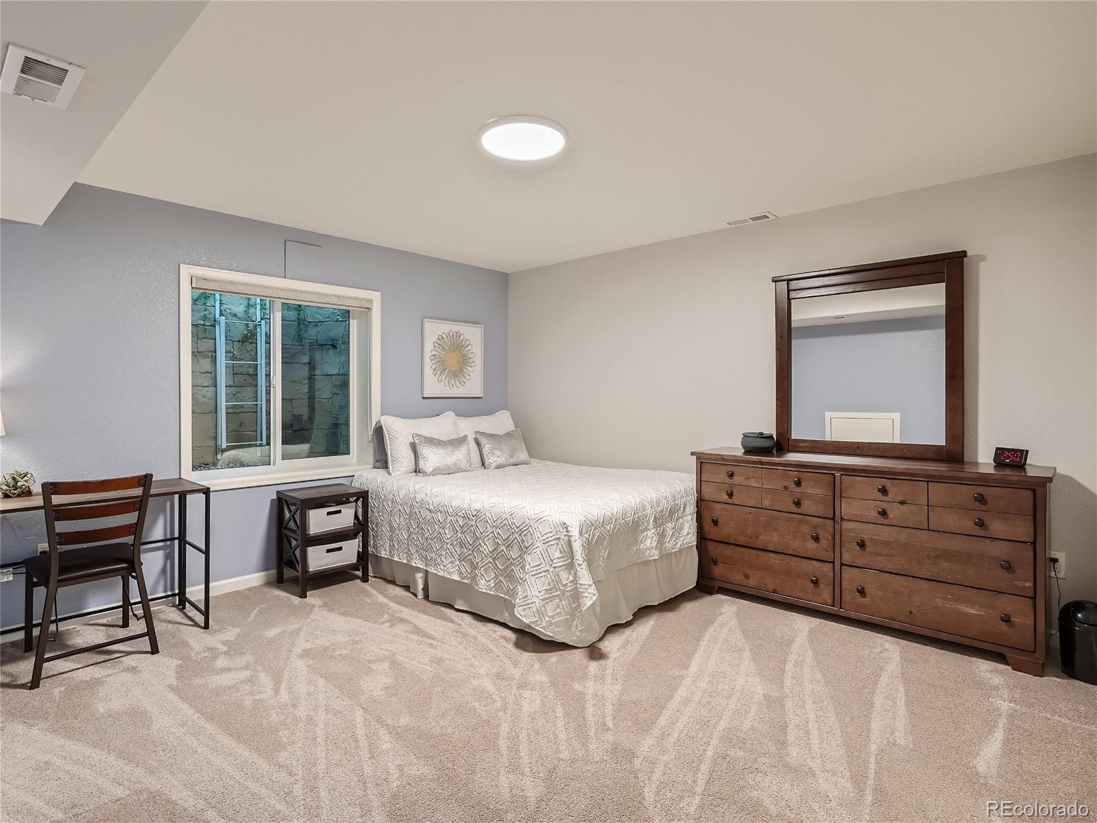 MLS Image #18 for 939 w alder street,louisville, Colorado