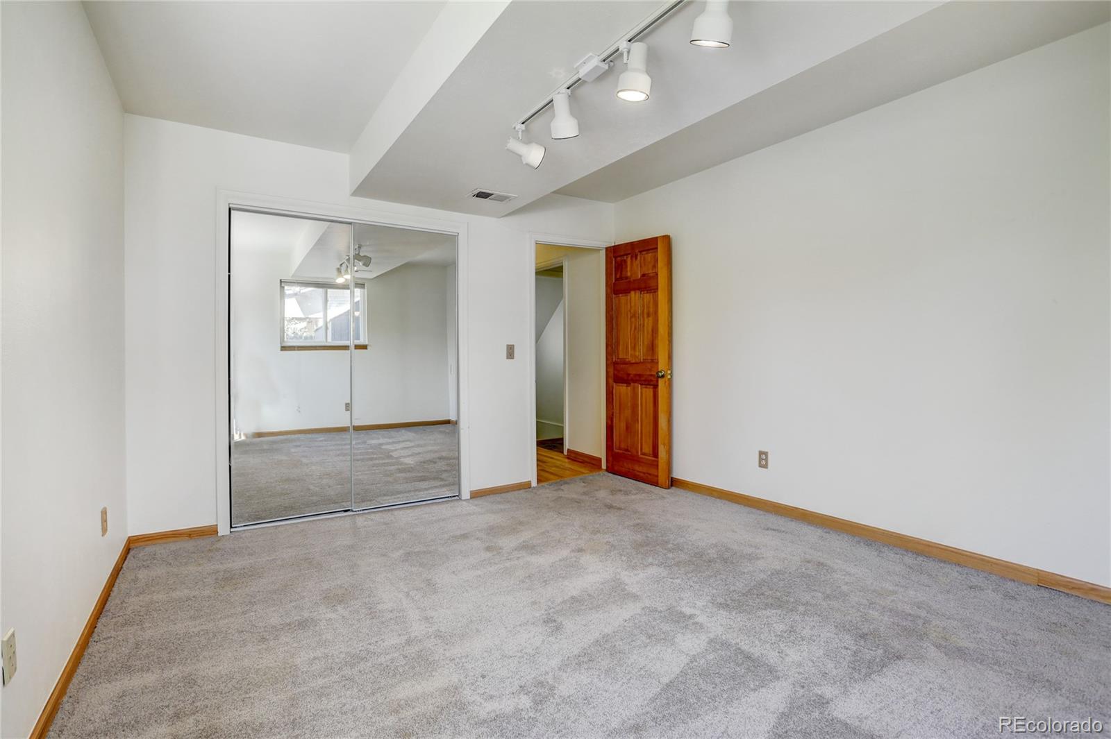 MLS Image #26 for 806 s nelson street,lakewood, Colorado