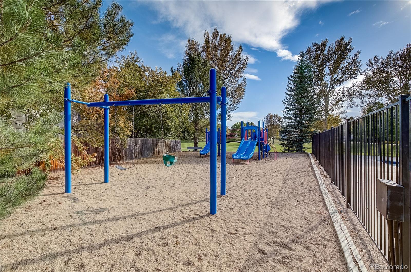 MLS Image #37 for 3557  larkspur circle,longmont, Colorado