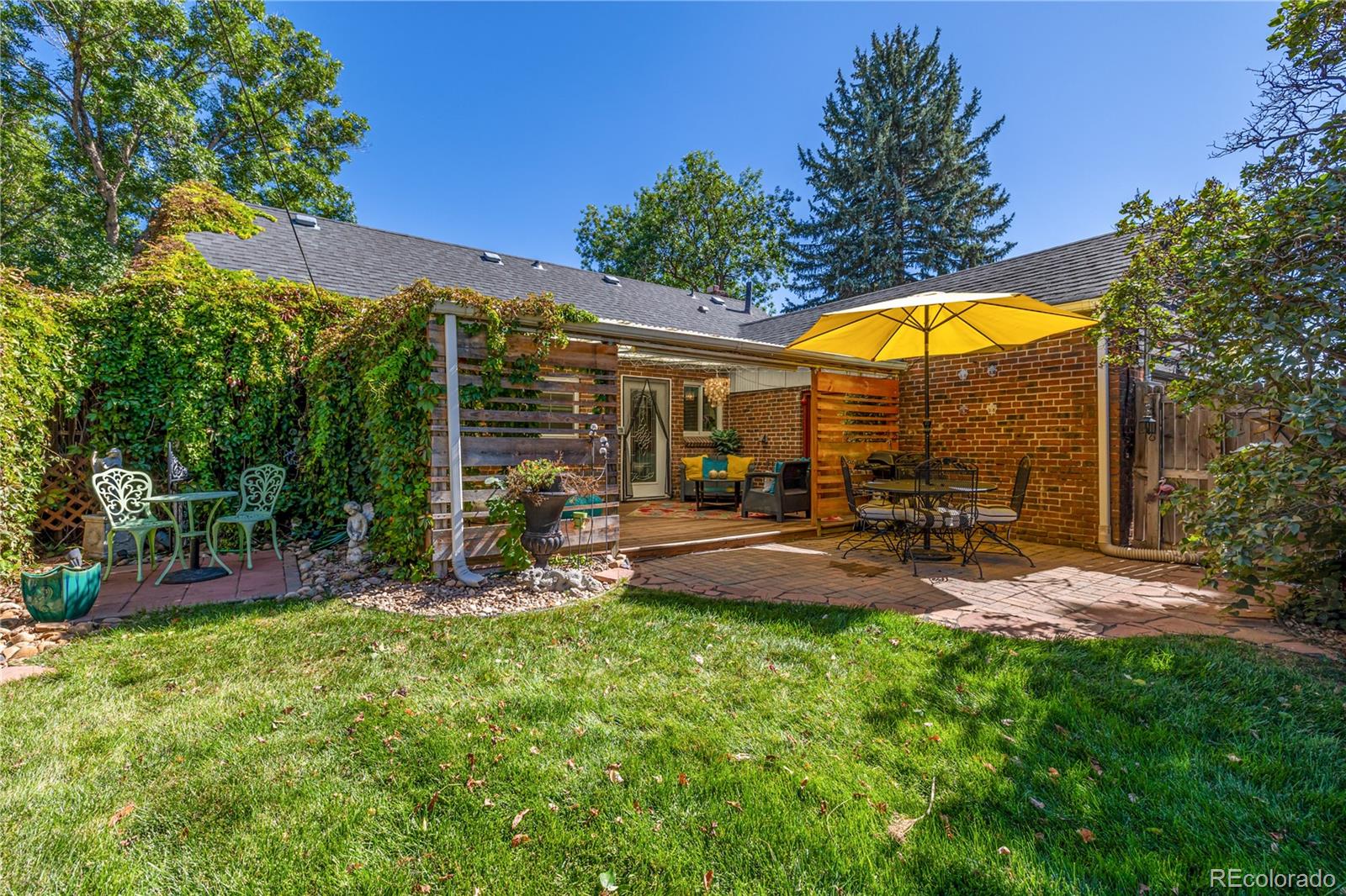 MLS Image #23 for 1575  spruce street,denver, Colorado