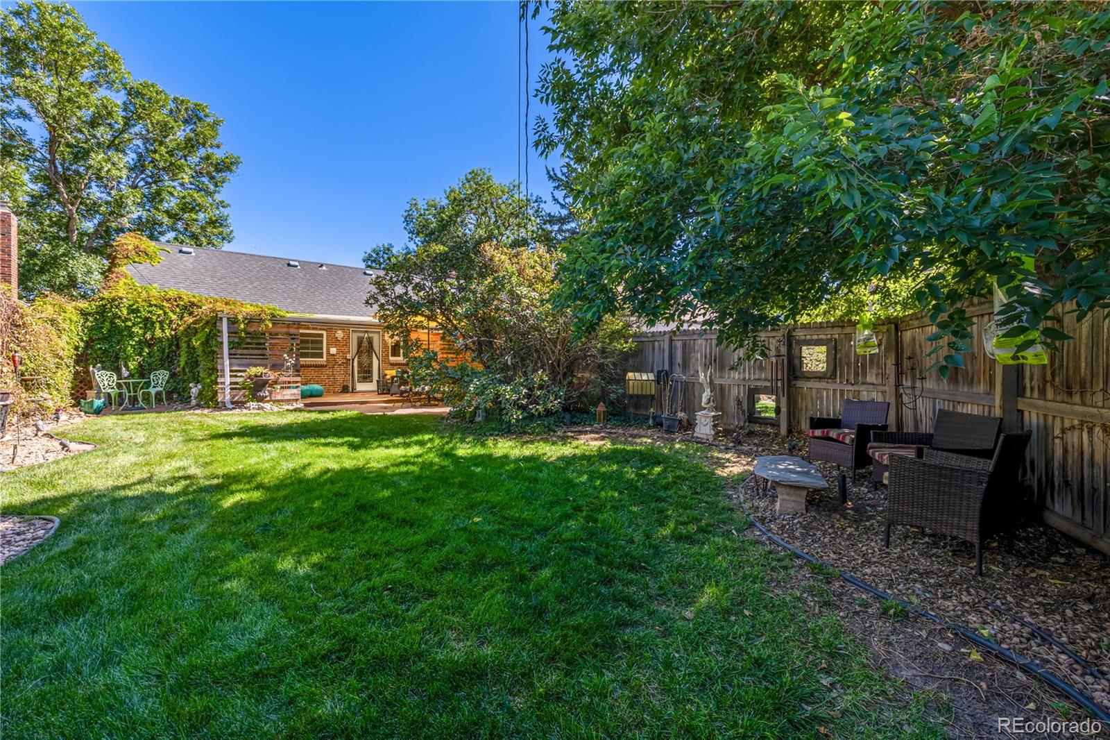 MLS Image #27 for 1575  spruce street,denver, Colorado