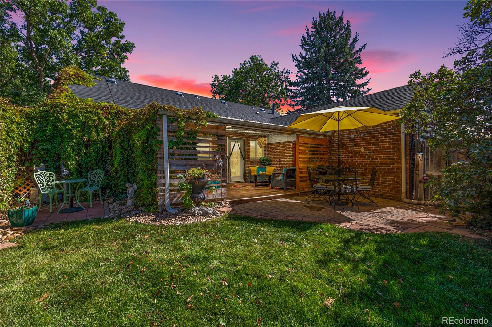 MLS Image #36 for 1575  spruce street,denver, Colorado