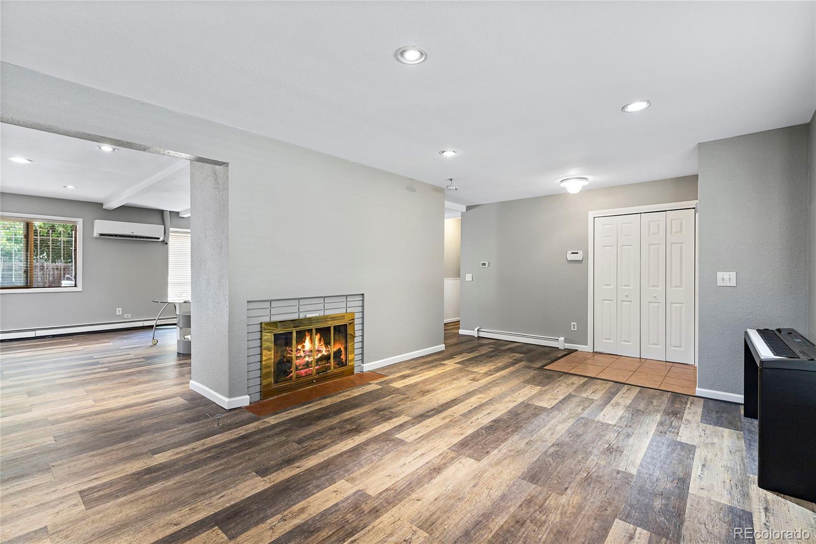 MLS Image #16 for 2272 s grape street,denver, Colorado