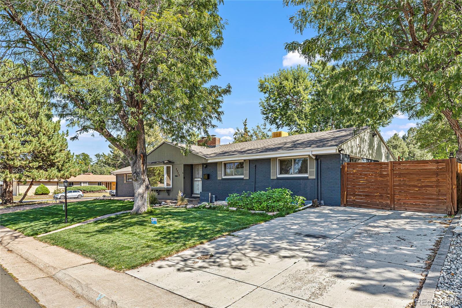 MLS Image #2 for 2272 s grape street,denver, Colorado