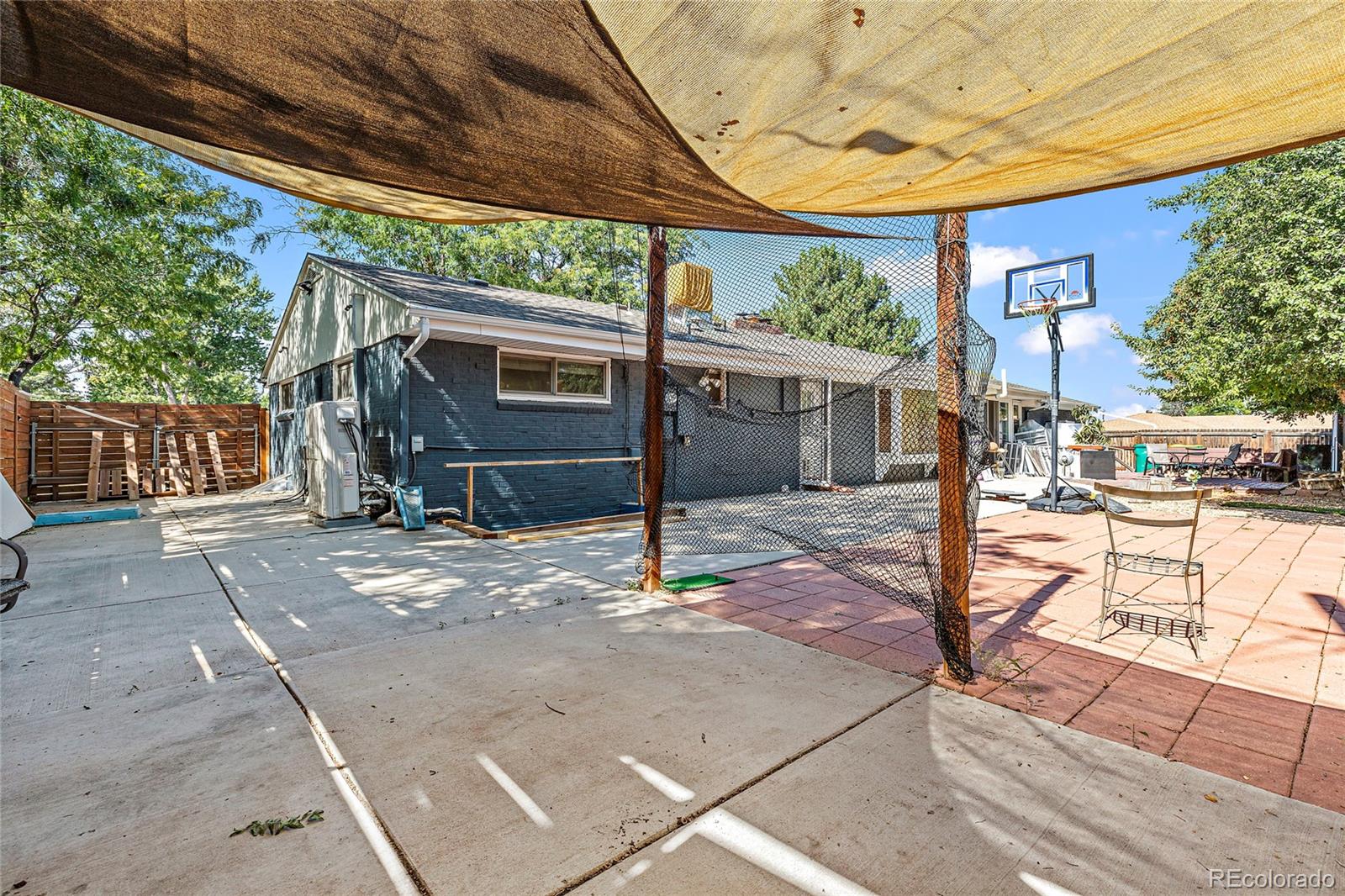 MLS Image #29 for 2272 s grape street,denver, Colorado