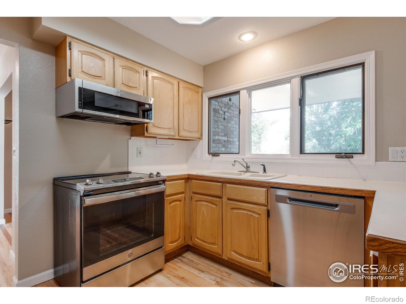 MLS Image #10 for 1514  linden street,longmont, Colorado