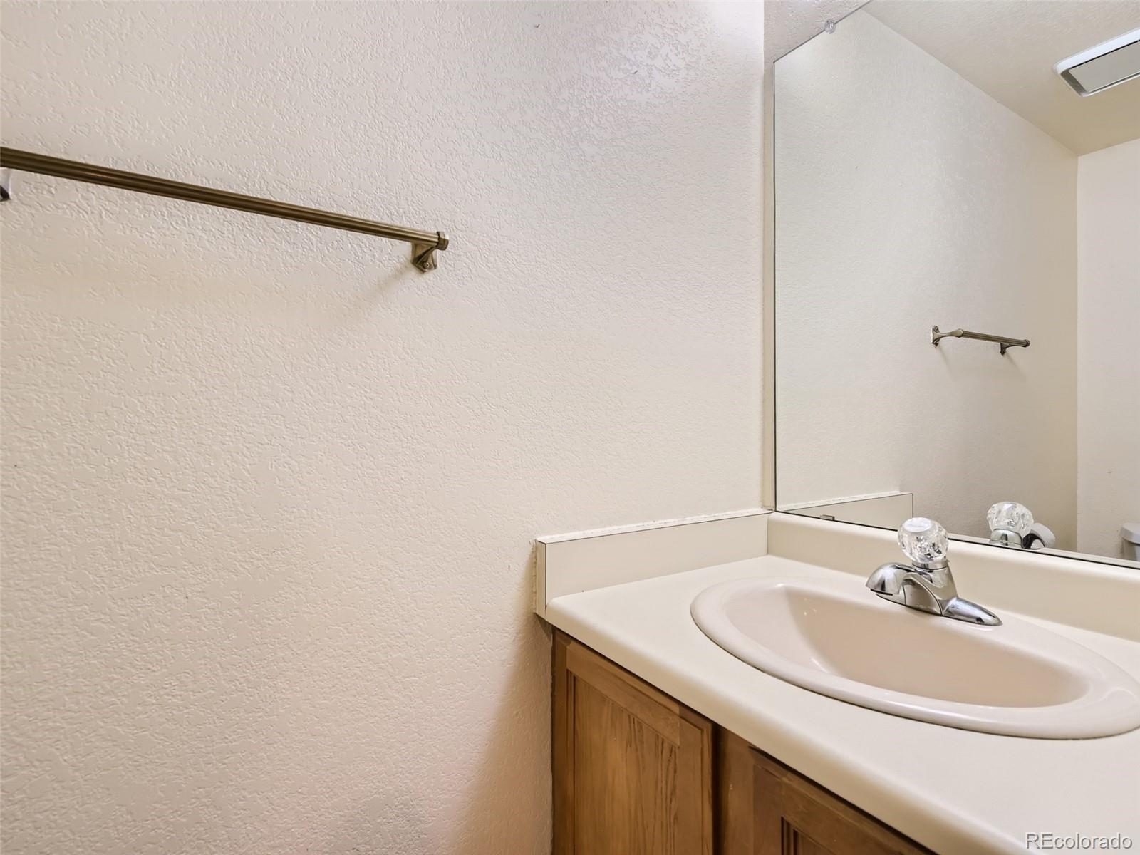 MLS Image #14 for 4054 s richfield way,aurora, Colorado