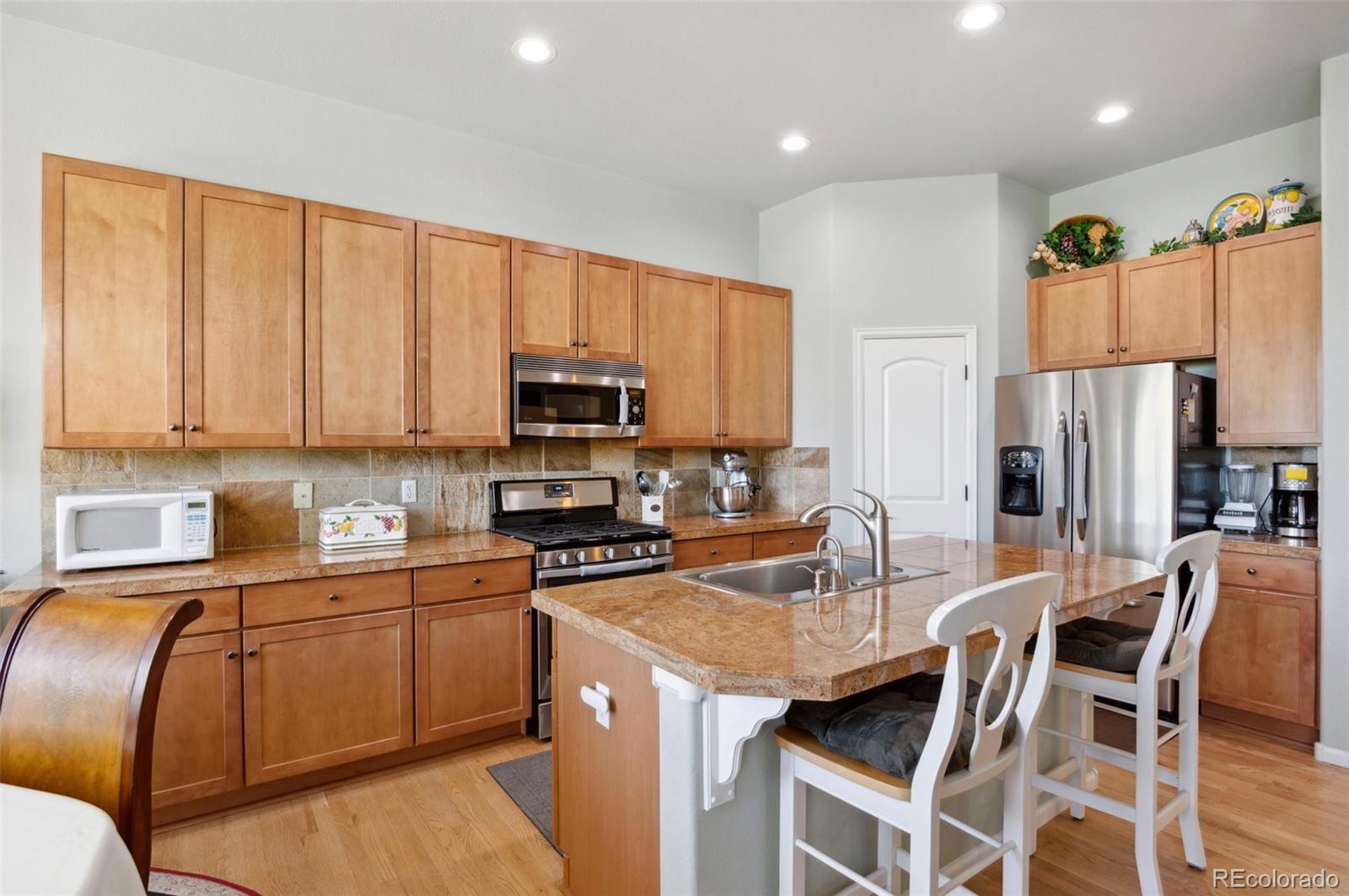 MLS Image #18 for 1540 s de gaulle circle,aurora, Colorado