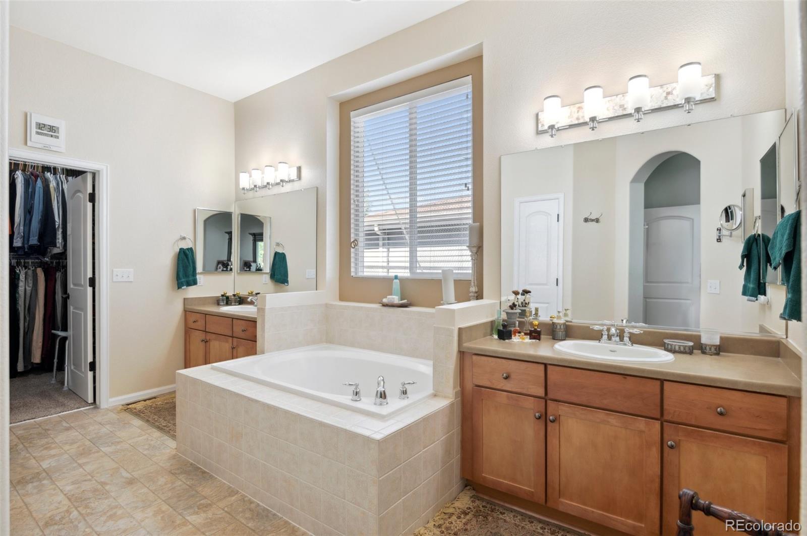 MLS Image #22 for 1540 s de gaulle circle,aurora, Colorado